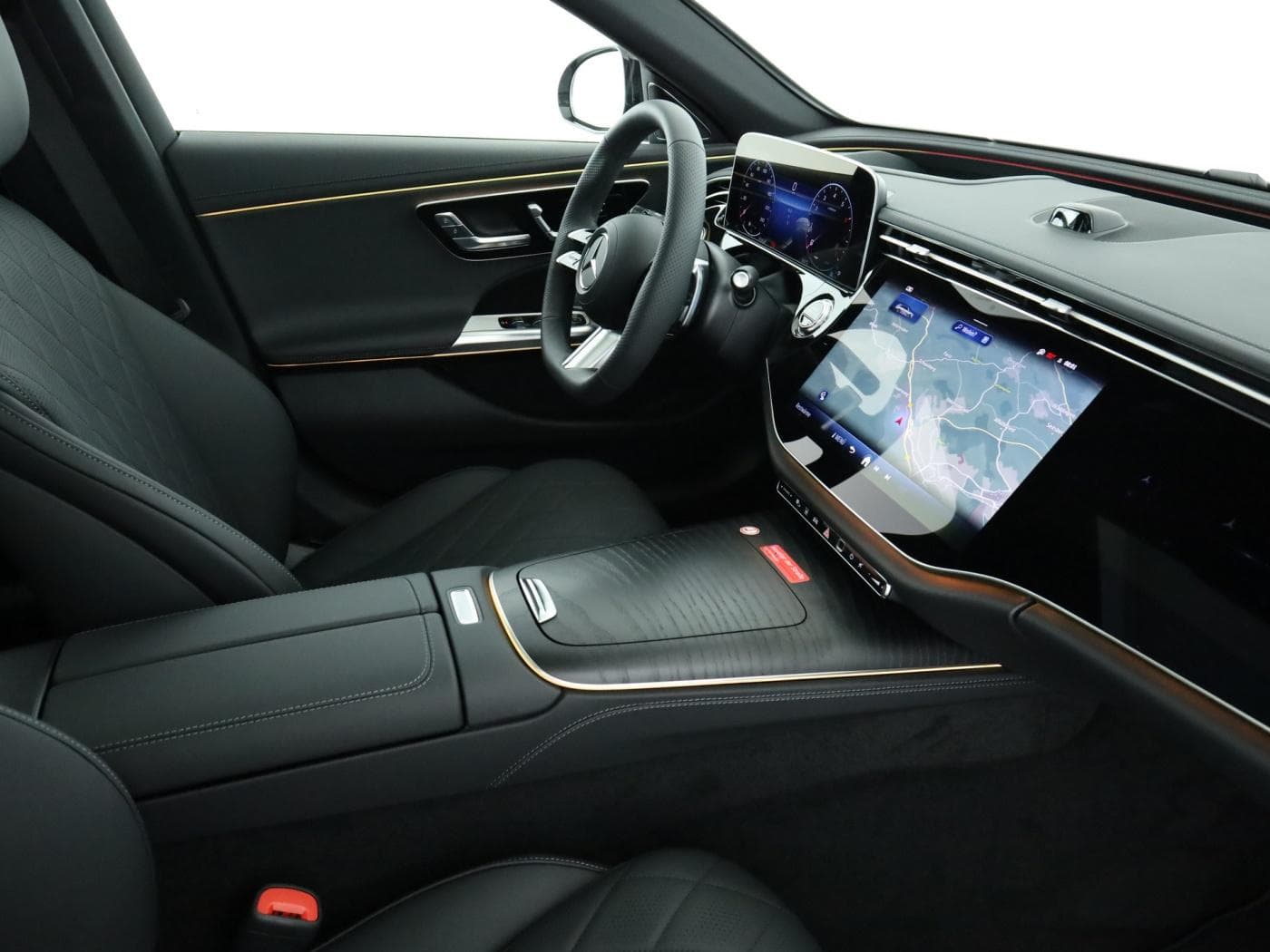 Mercedes-Benz E 450 4MATIC T-Modell Bild 17