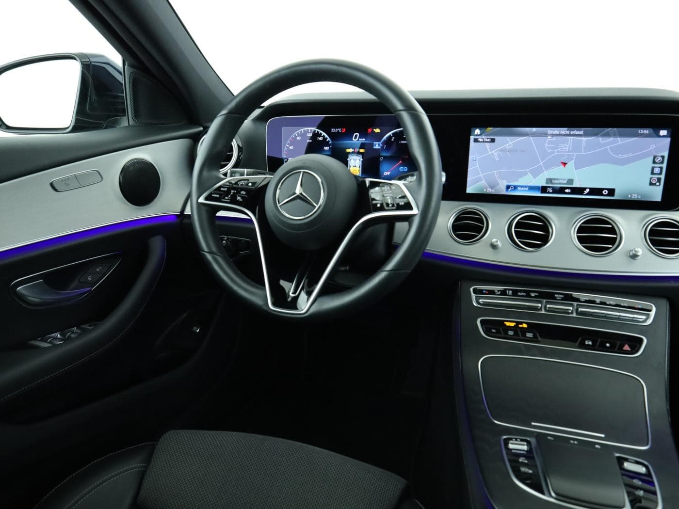 Mercedes-Benz E 300 de 4M T Bild 10