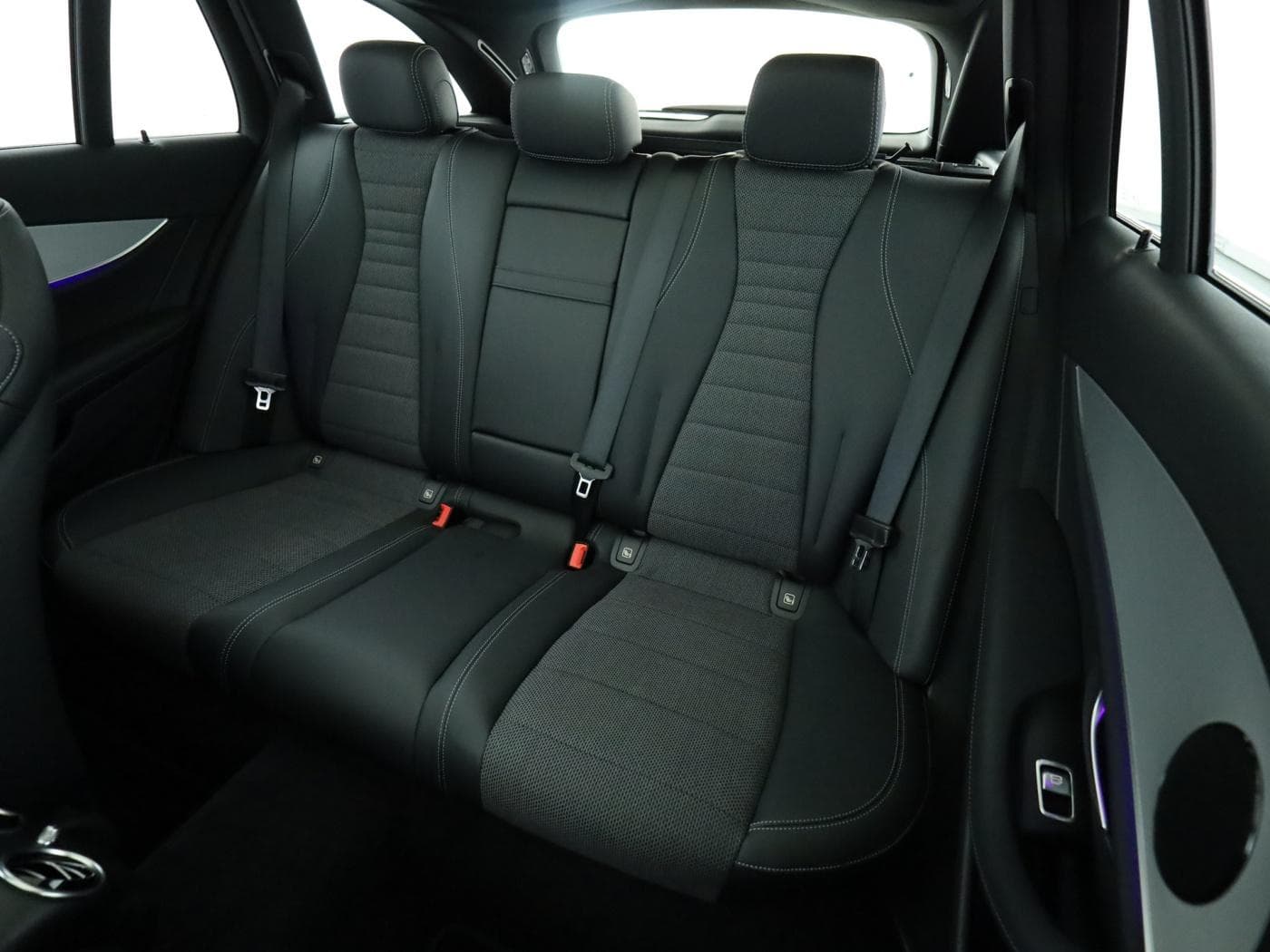 Mercedes-Benz E 300 de 4M T Bild 18