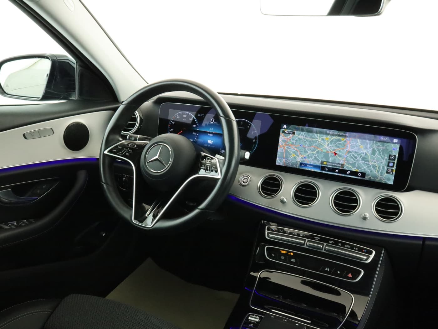 Mercedes-Benz E 300 de 4M T Bild 10