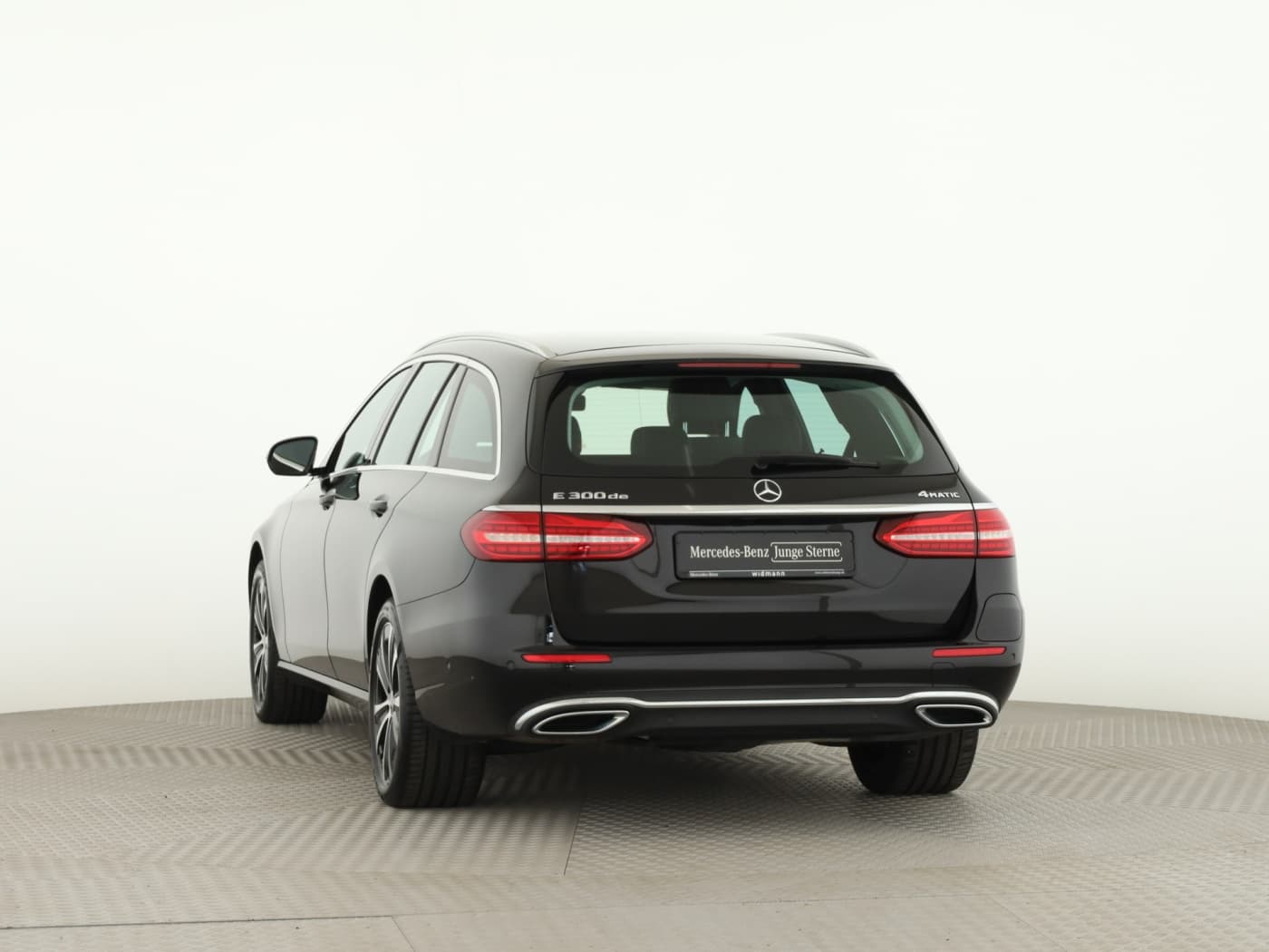 Mercedes-Benz E 300 de 4M T Bild 4