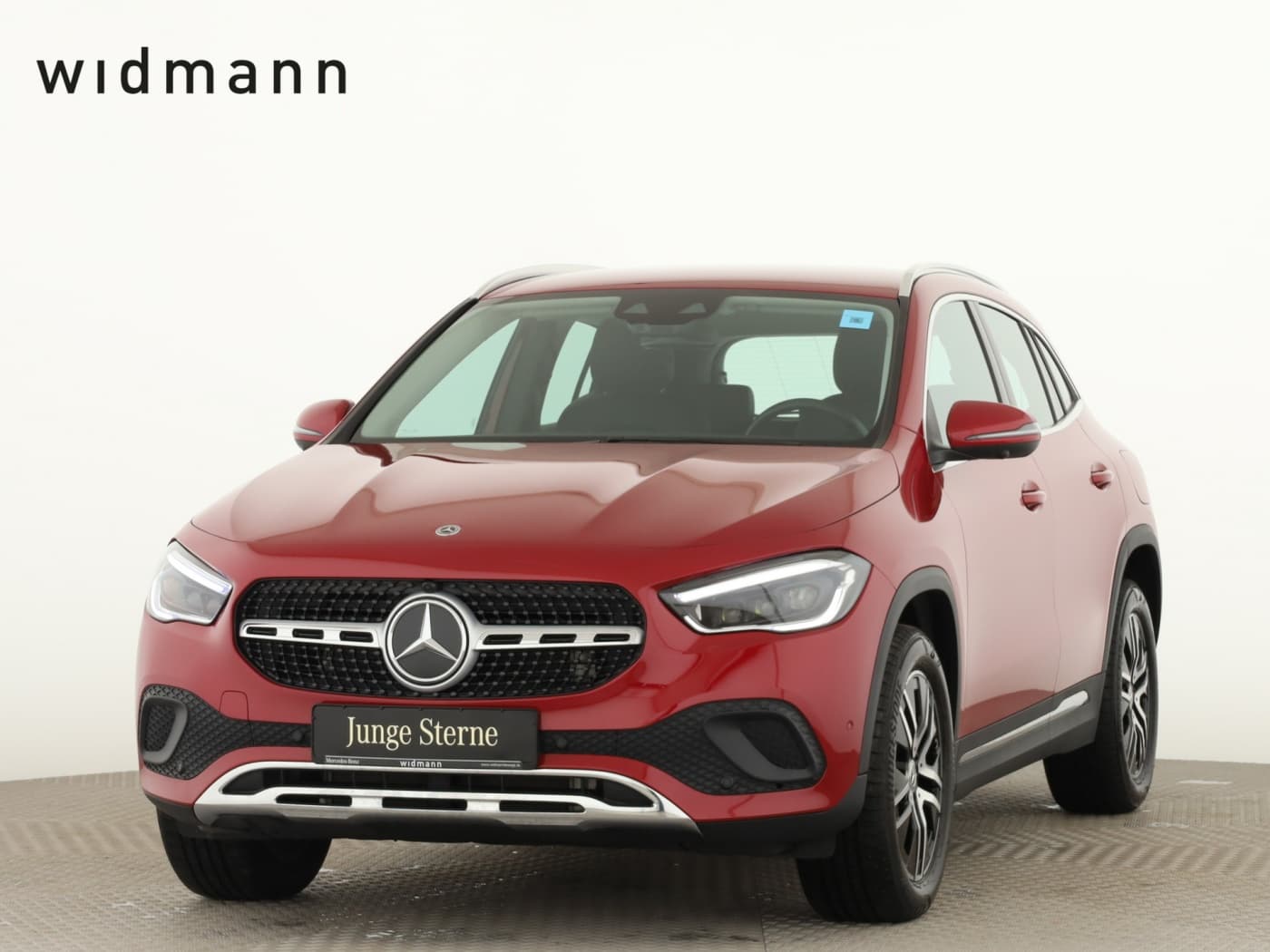 Mercedes-Benz GLA 200 4M