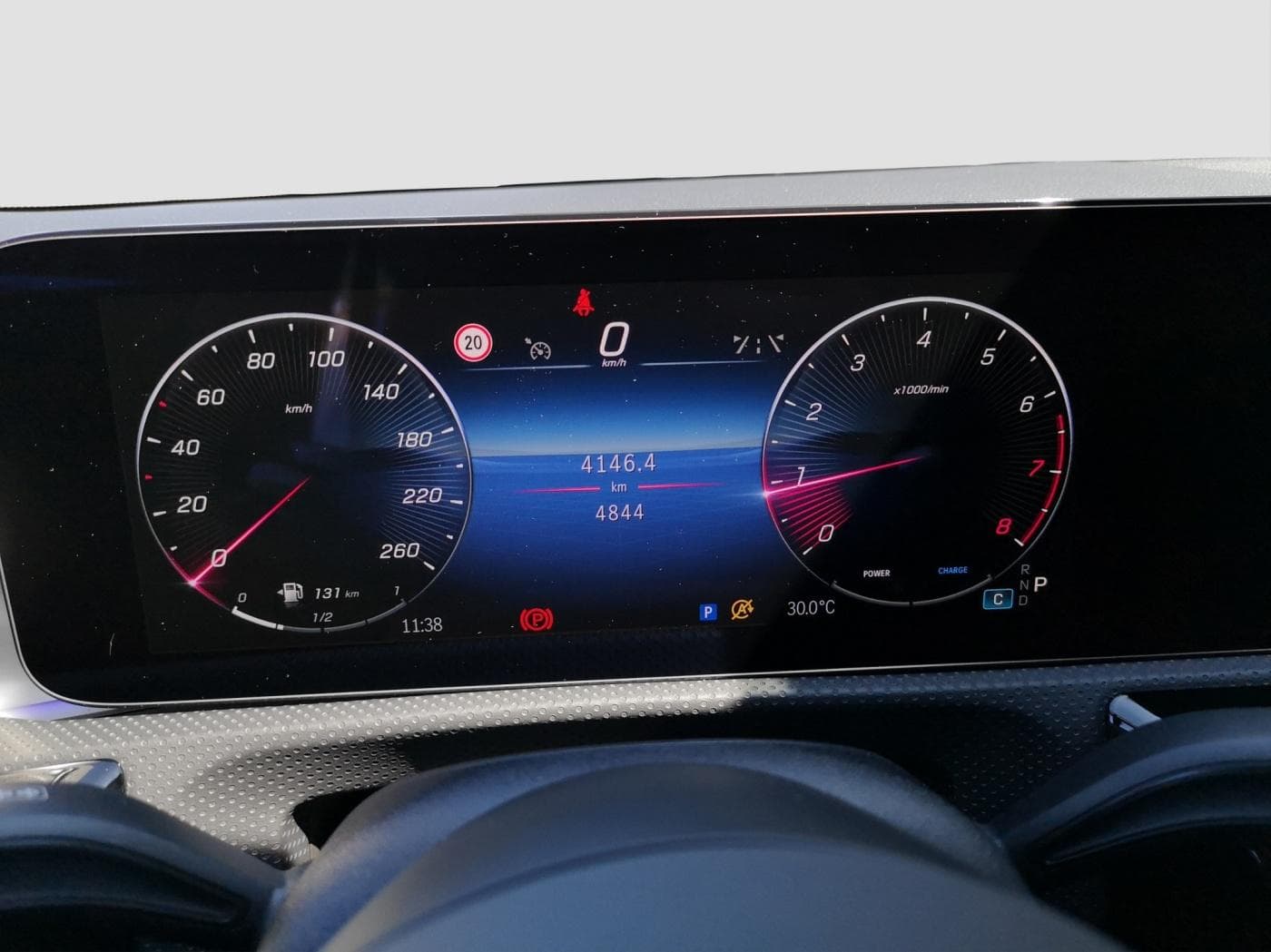 Mercedes-Benz CLA 200 SB Bild 10