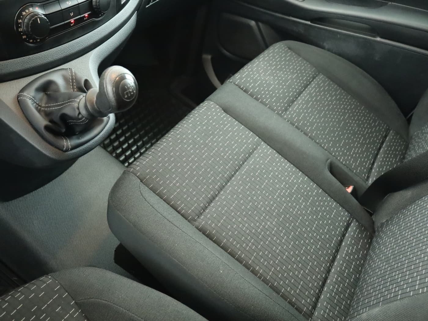 Mercedes-Benz Vito 116 CDI Kasten Extralang Bild 15