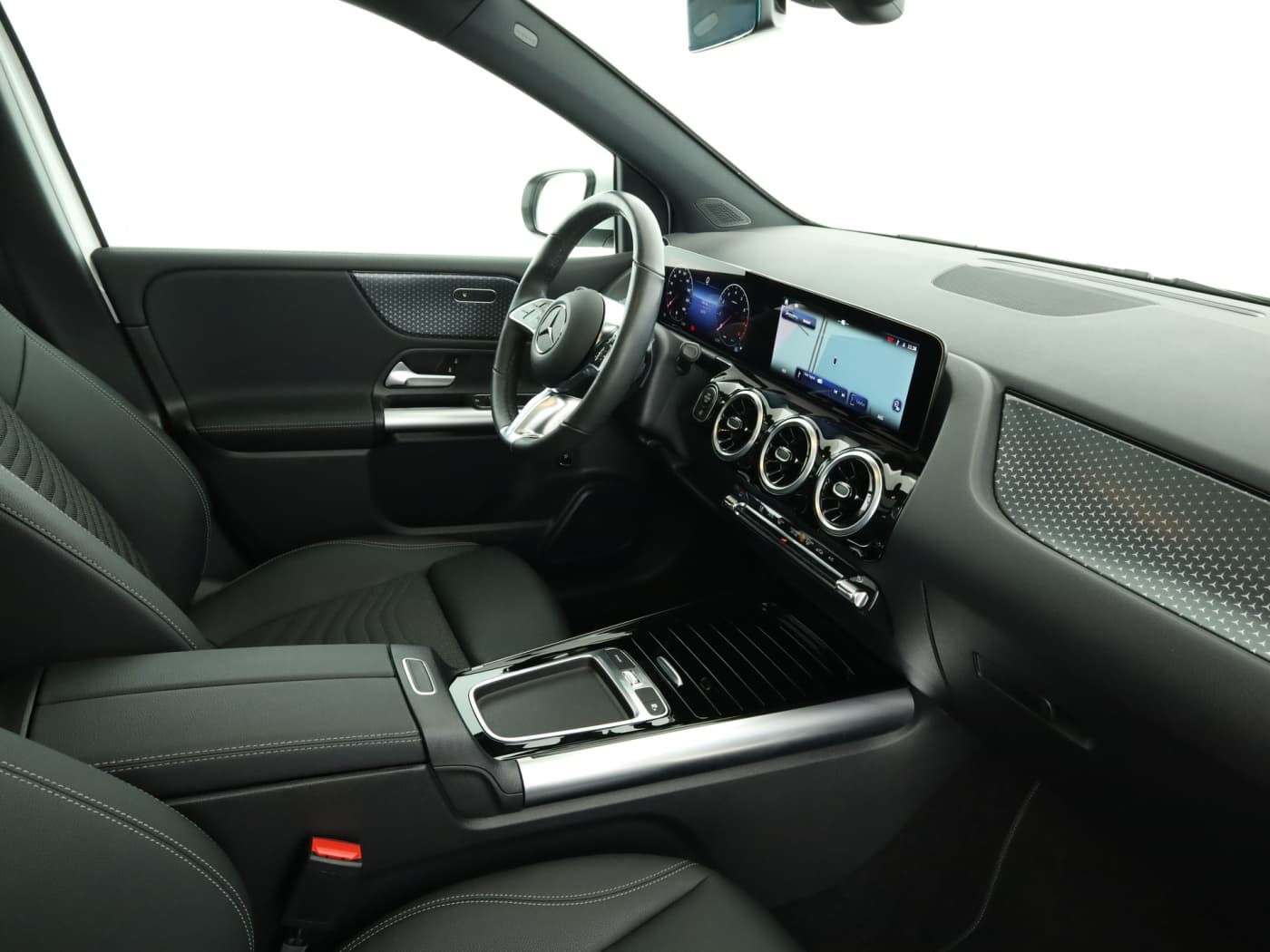 Mercedes-Benz B 200 Bild 17