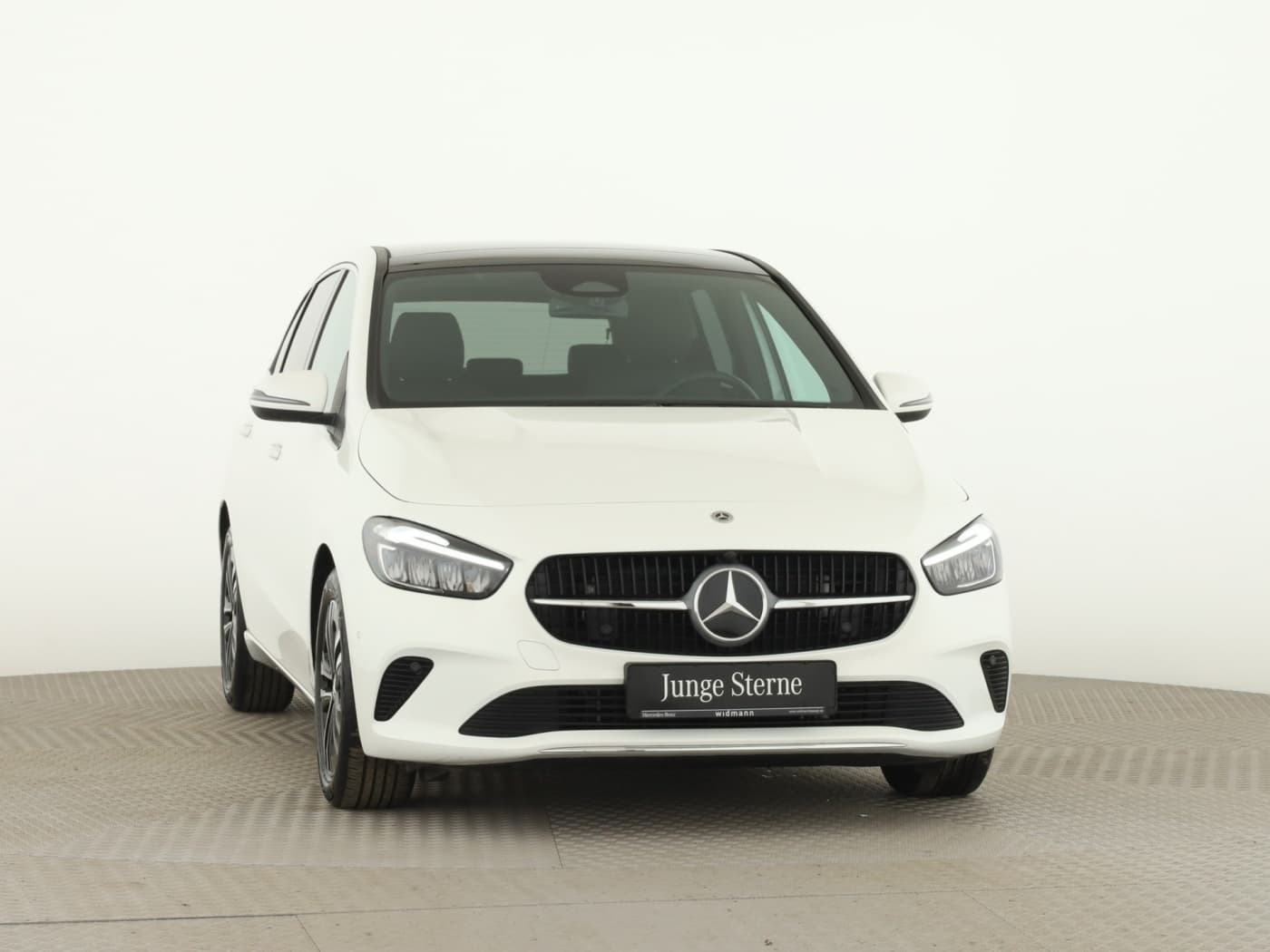 Mercedes-Benz B 200 Bild 3