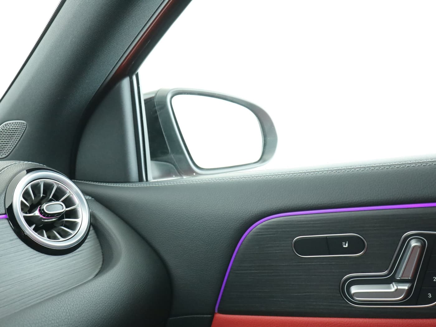 Mercedes-Benz GLA 250 e Bild 16