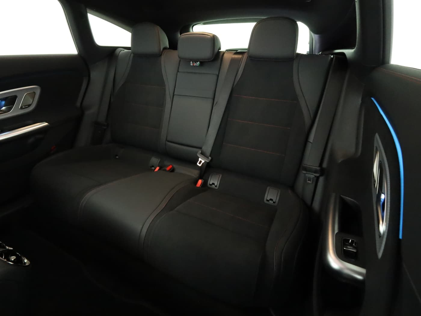 Mercedes-Benz CLA 350 4M. ShootingBr. EQ Bild 18