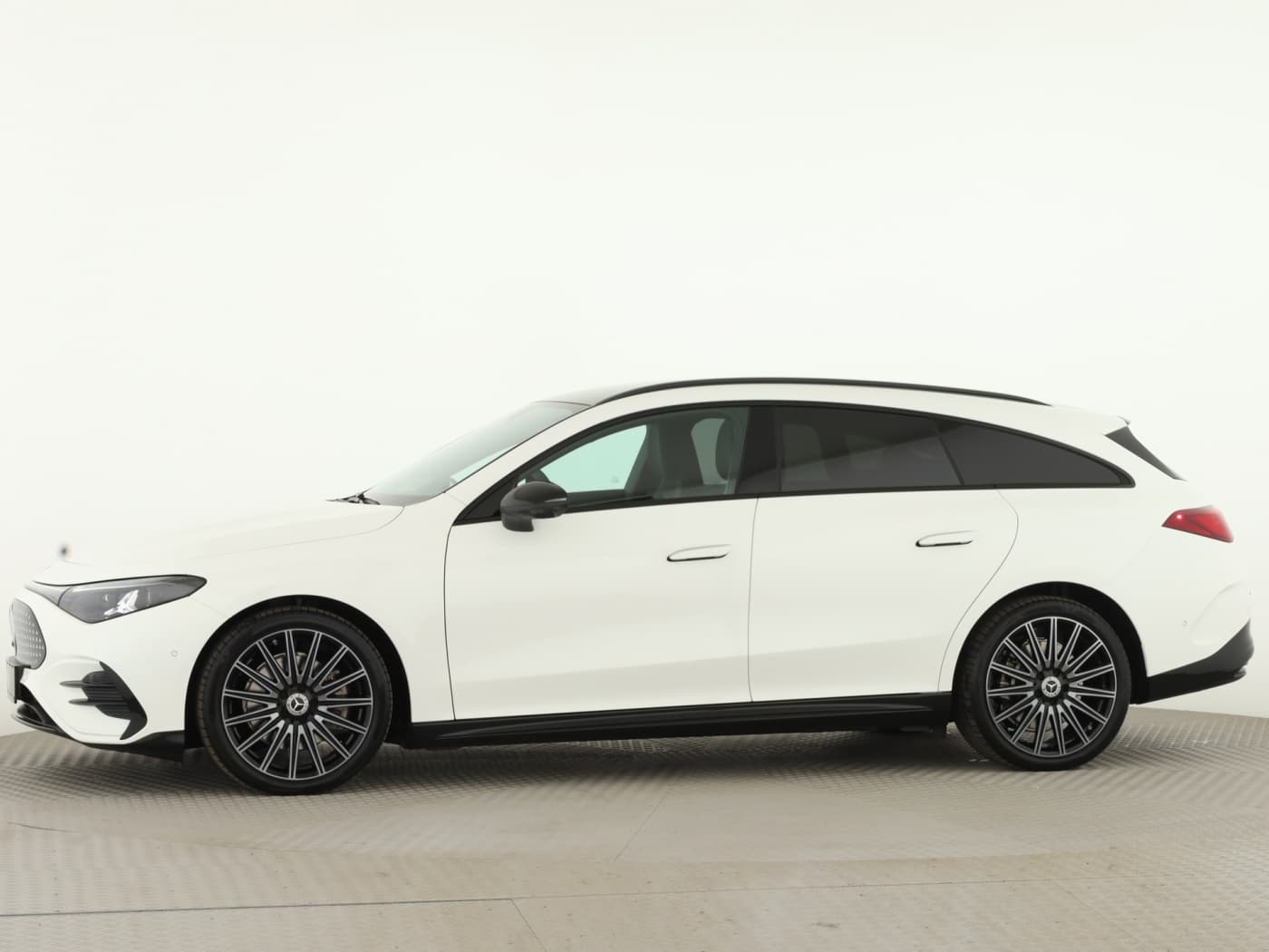 Mercedes-Benz CLA 350 4M. ShootingBr. EQ Bild 7