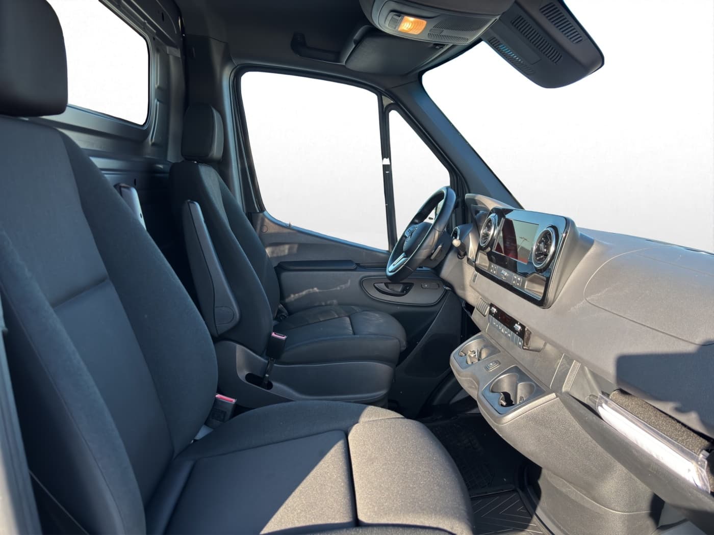 Mercedes-Benz Sprinter 319 CDI Kasten Hochdach Lang Bild 14