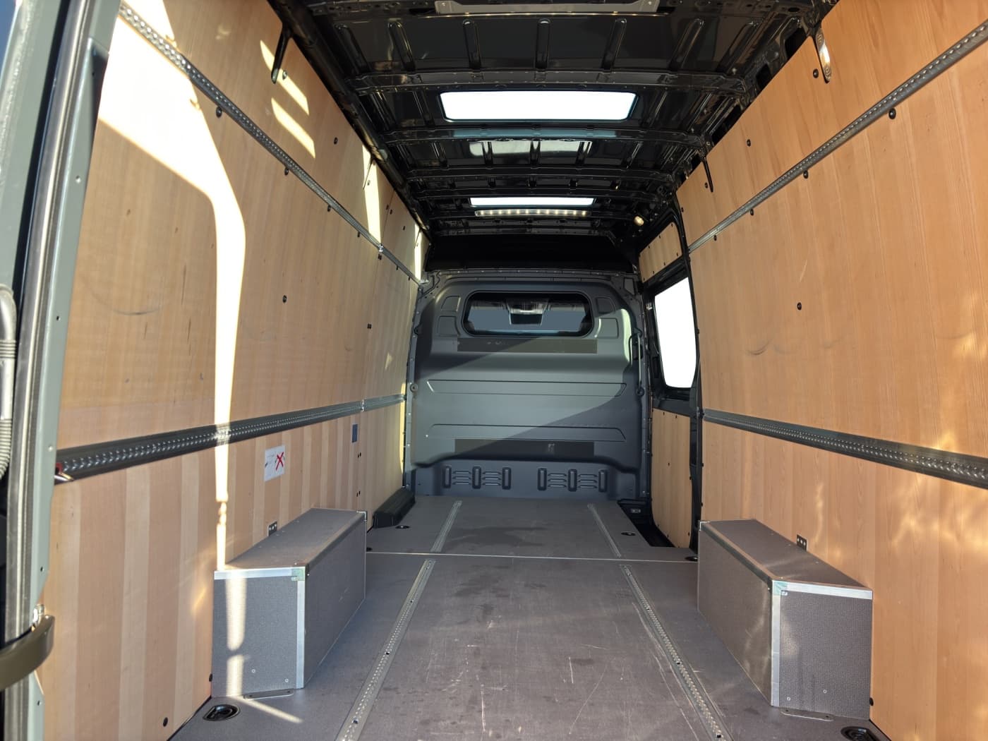 Mercedes-Benz Sprinter 319 CDI Kasten Hochdach Lang Bild 16