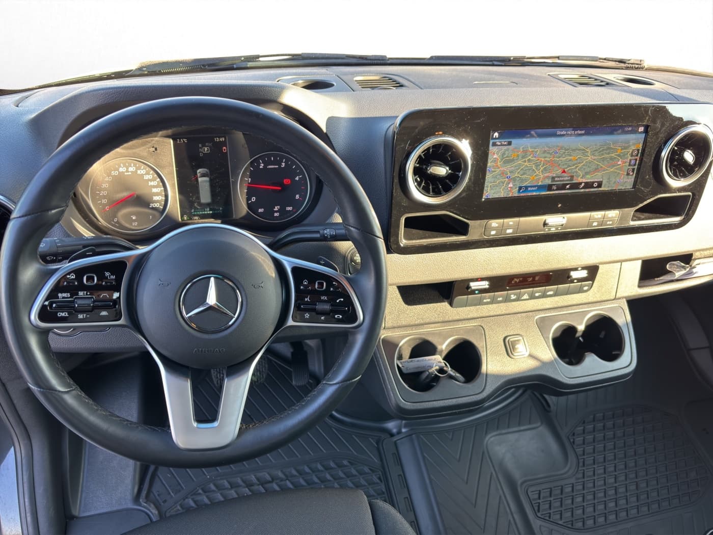 Mercedes-Benz Sprinter 319 CDI Kasten Hochdach Lang Bild 9