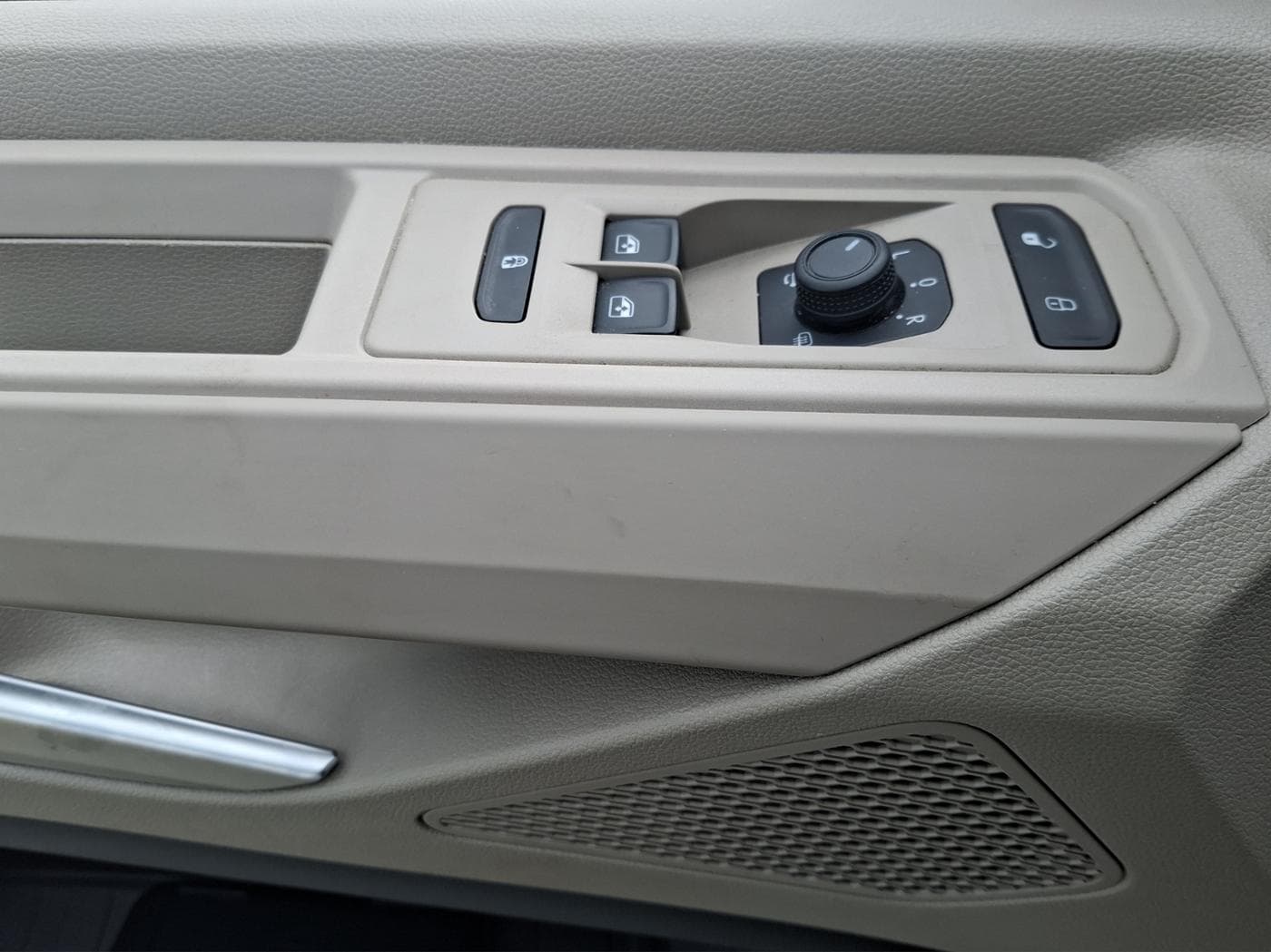 Volkswagen Multivan 1.4 TSI eHybrid (EURO 6d) Bild 15