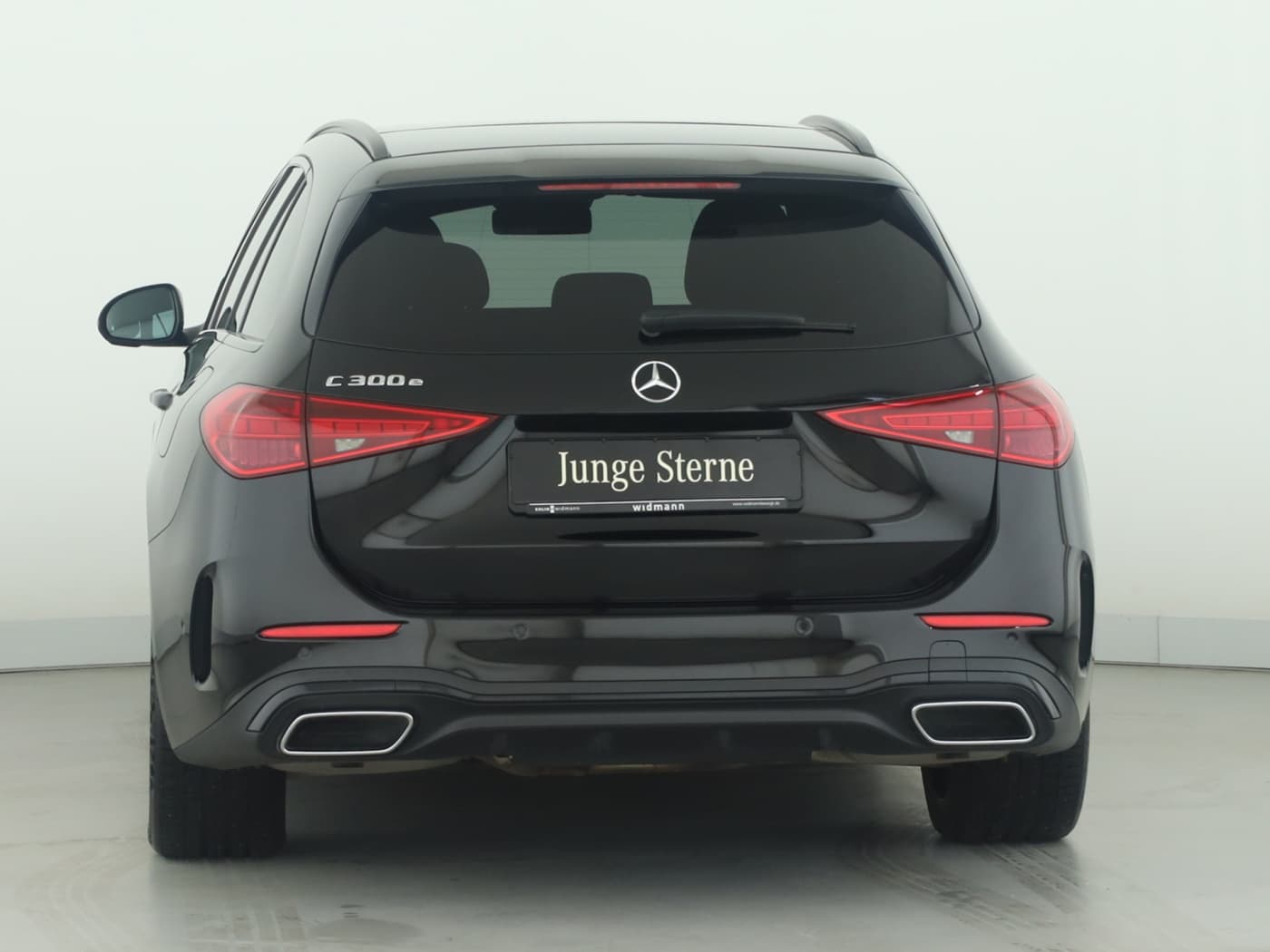 Mercedes-Benz C 300 e T Bild 4