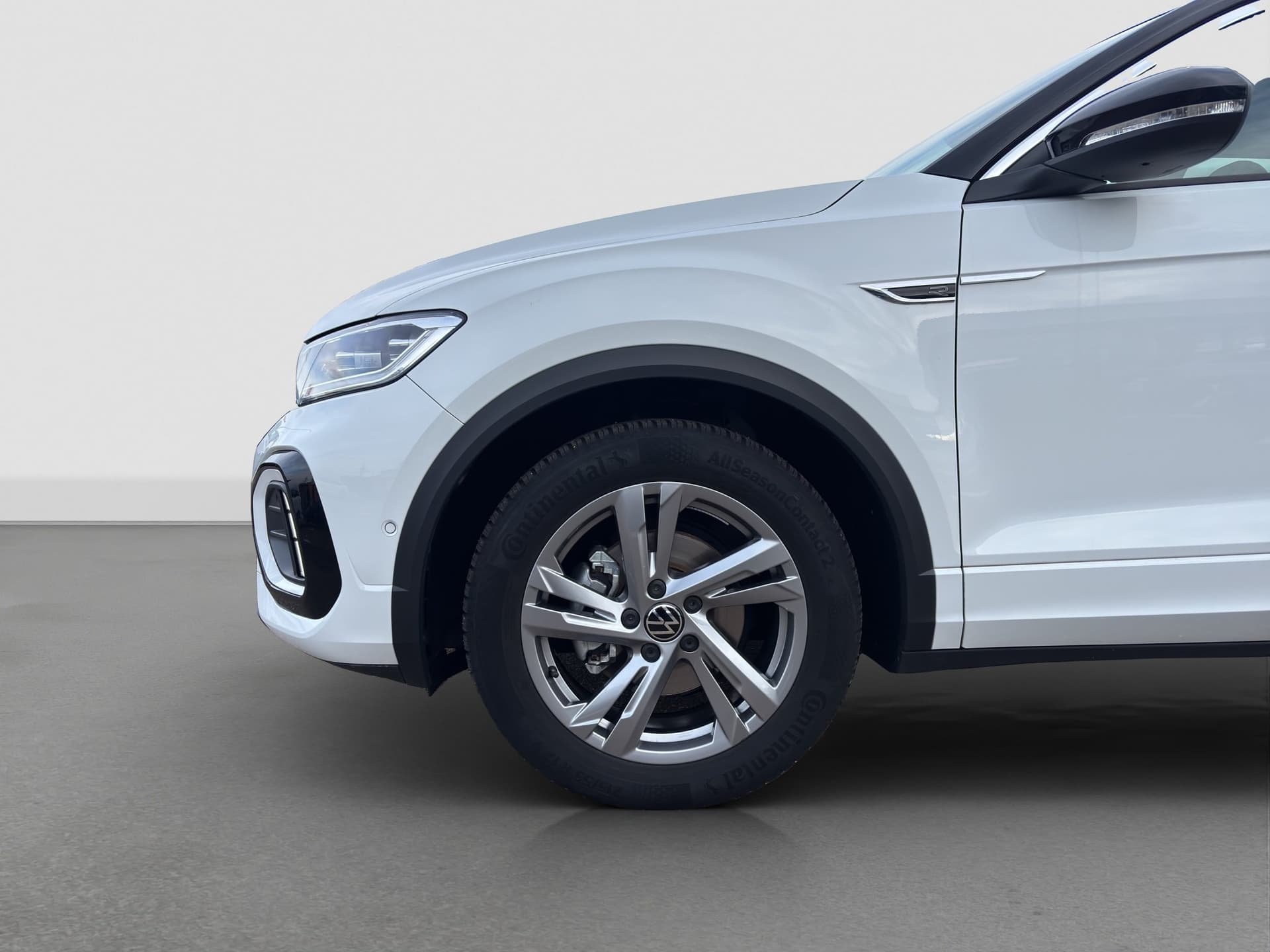 Volkswagen T-Roc R-Line 1.5 TSI 150 PS DSG AHK NAVI ACC Bild 17