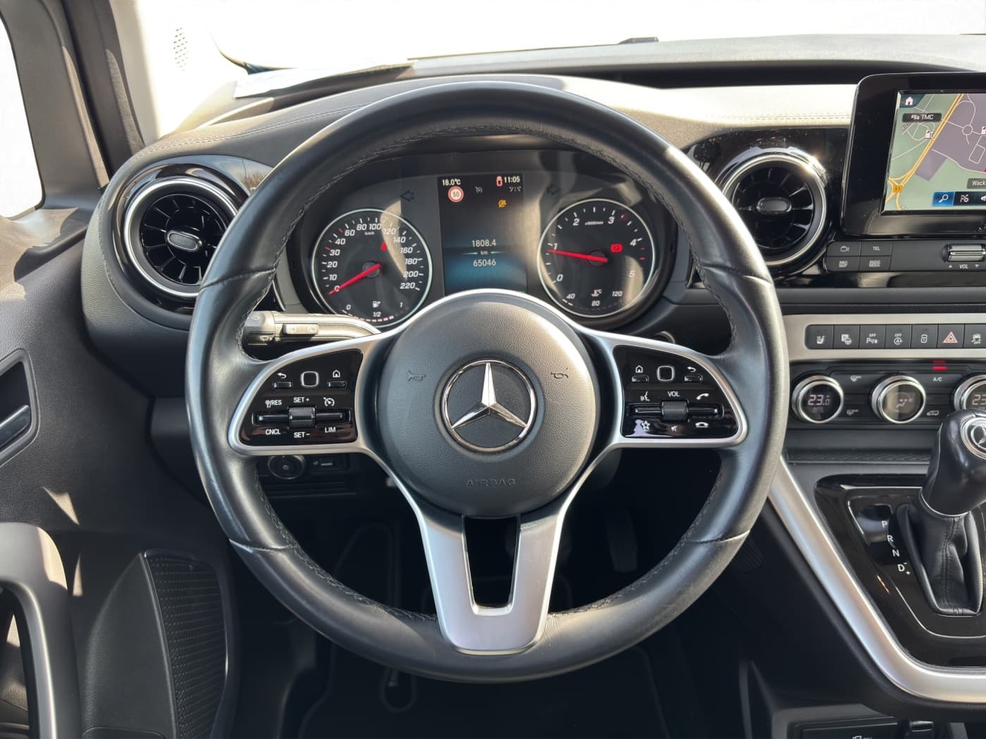 Mercedes-Benz T 180 d PROGRESSIVE Standard Bild 10