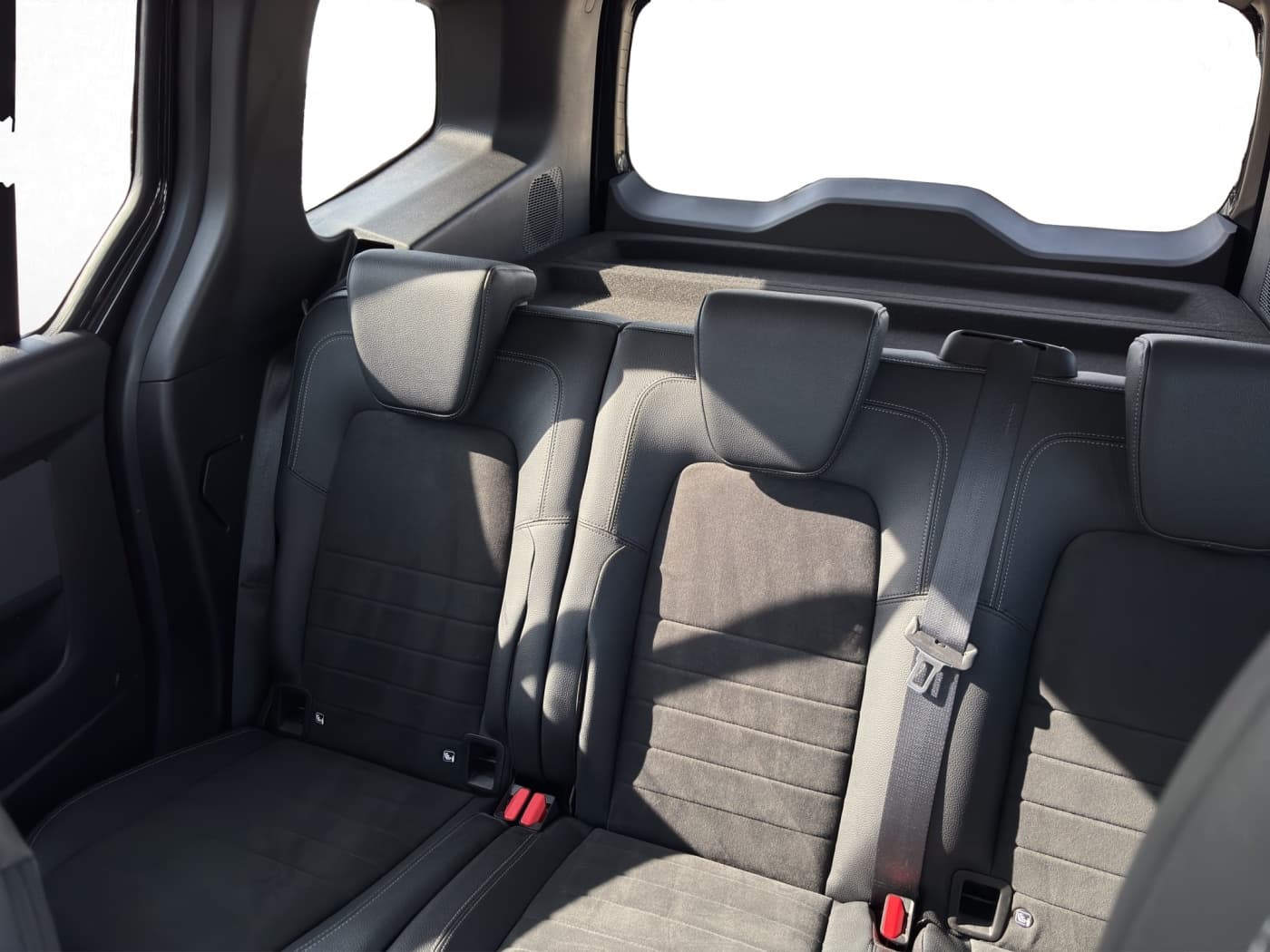 Mercedes-Benz T 180 d PROGRESSIVE Standard Bild 17