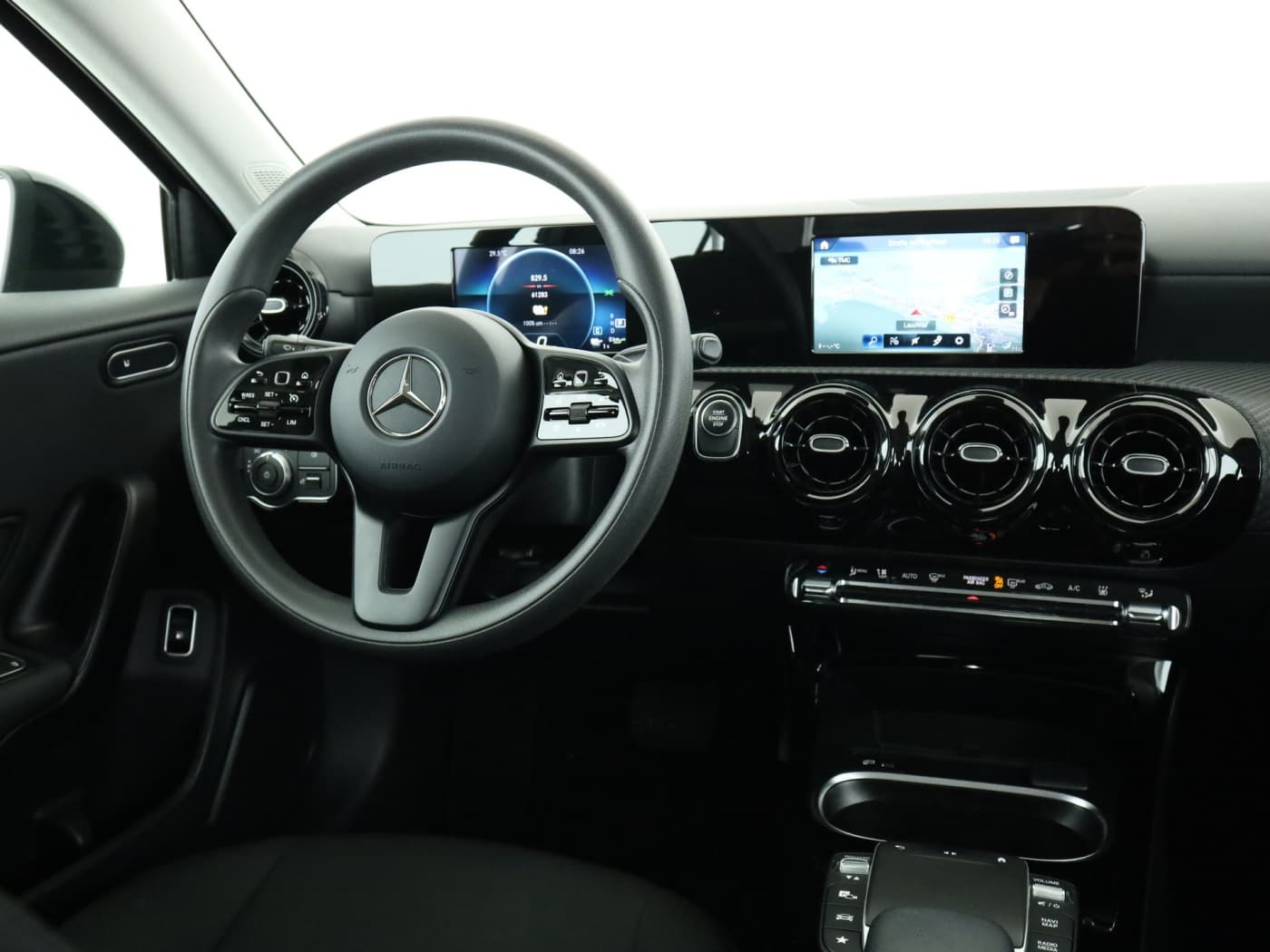 Mercedes-Benz A 250 e Bild 10