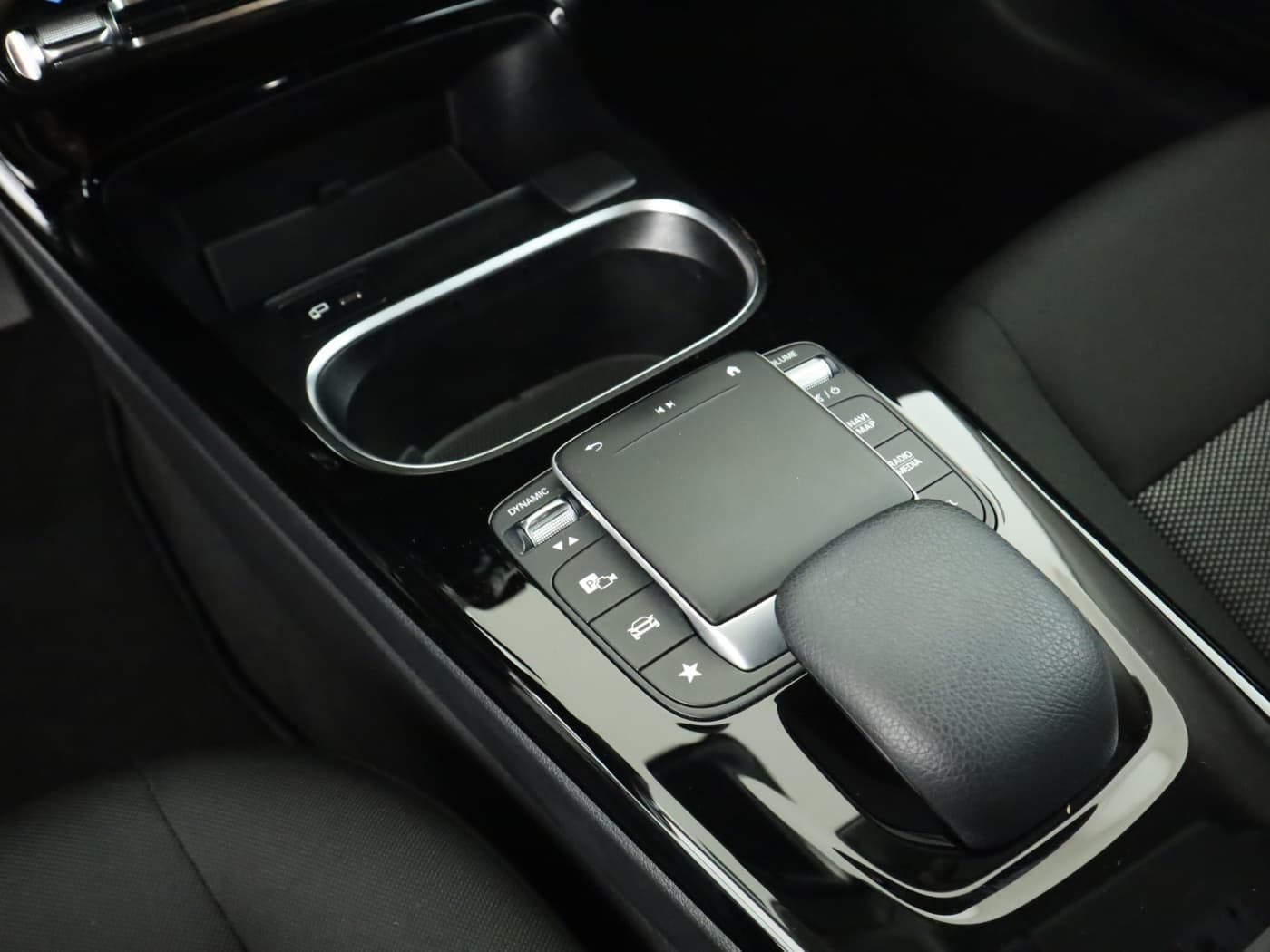 Mercedes-Benz A 250 e Bild 15