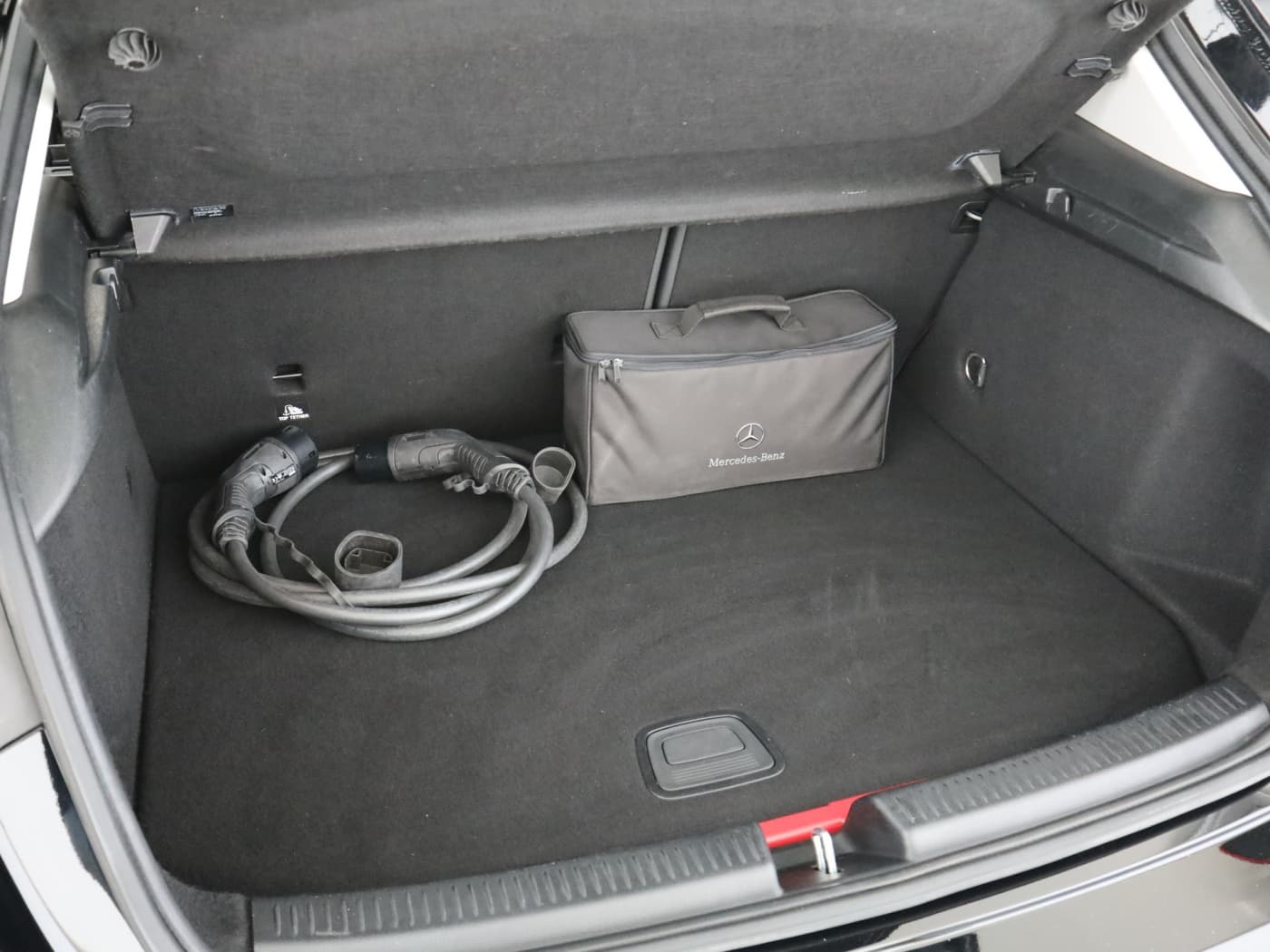 Mercedes-Benz A 250 e Bild 22