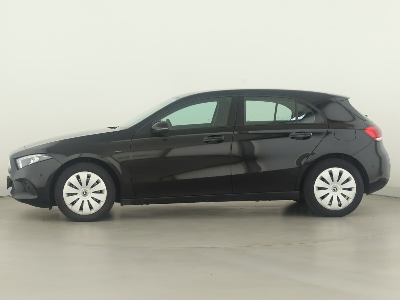 Mercedes-Benz A 250 e Bild 7