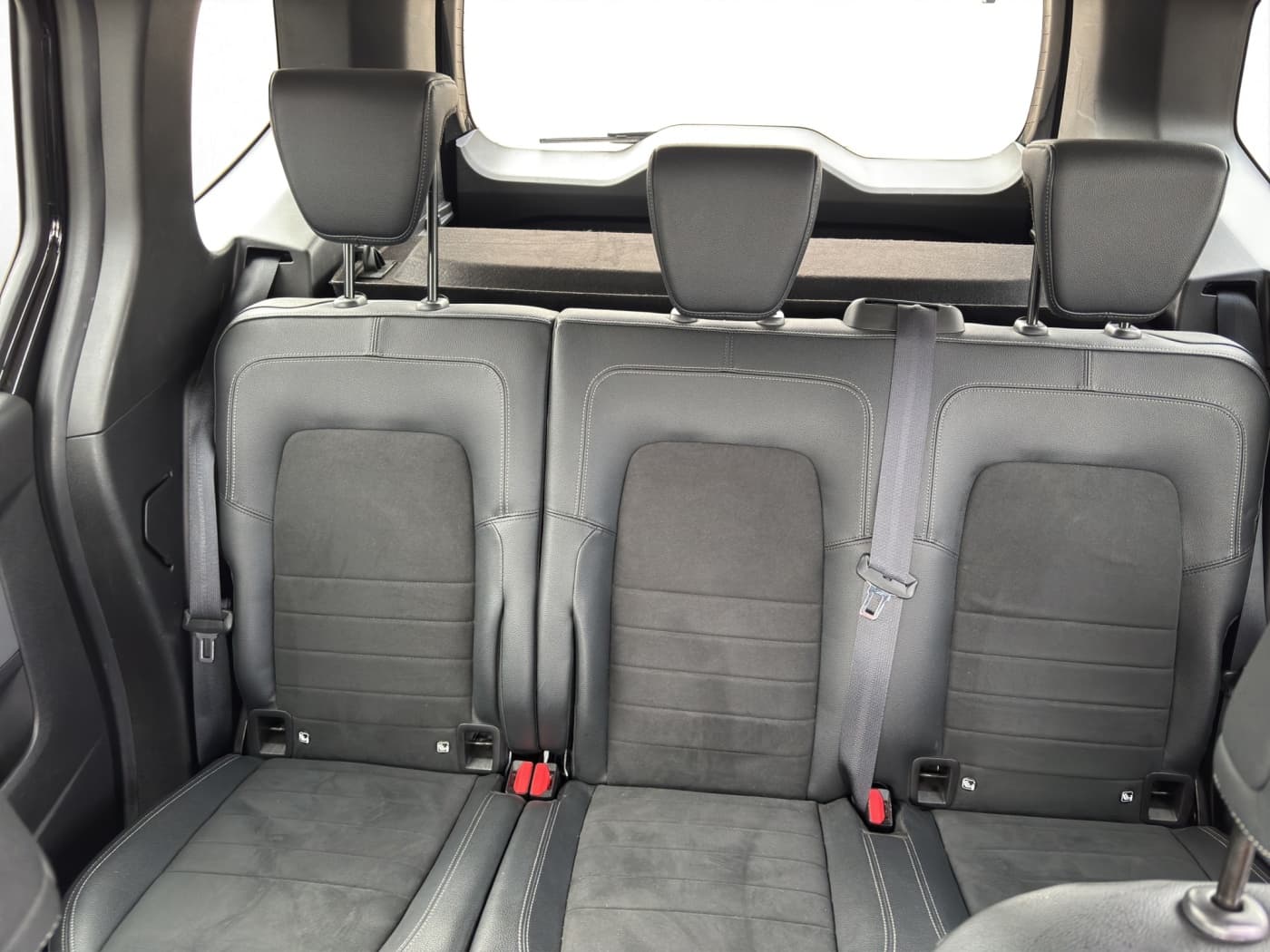 Mercedes-Benz T 180 d PROGRESSIVE Standard Bild 16