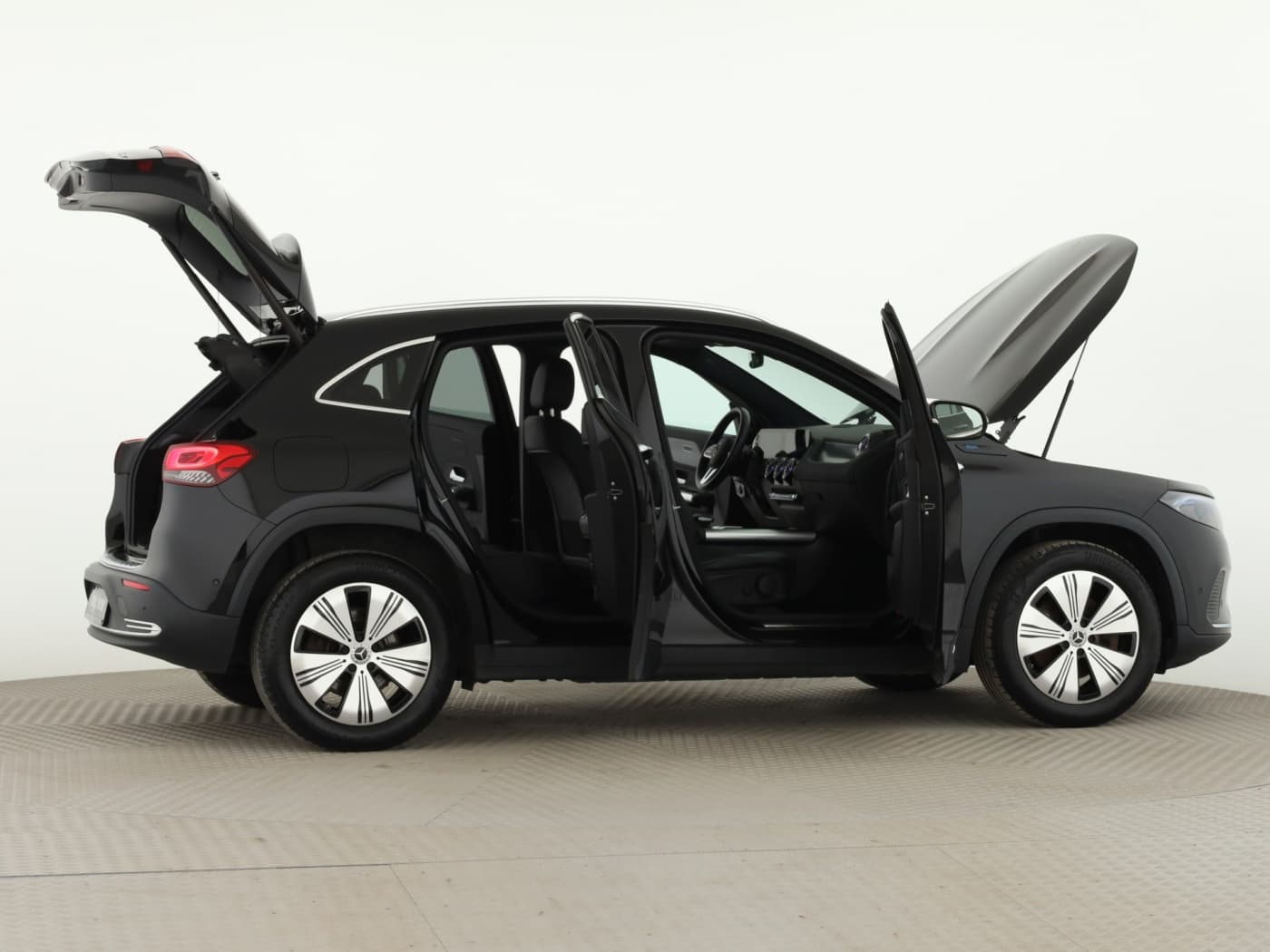 Mercedes-Benz EQA 300 4M Bild 8