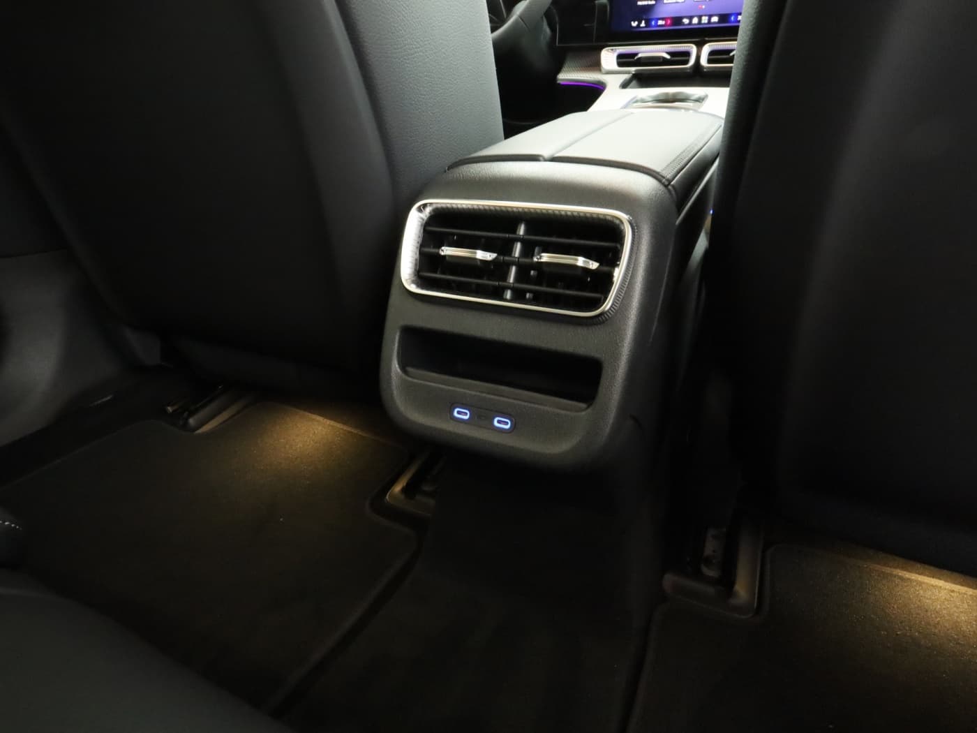 Mercedes-Benz C 400 4MATIC elektrisch Bild 24