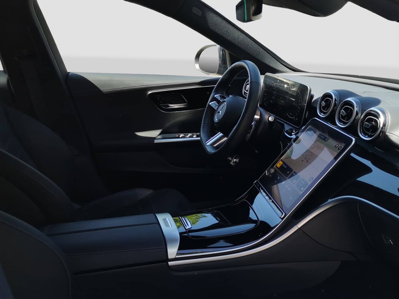 Mercedes-Benz C 300 e T Bild 15