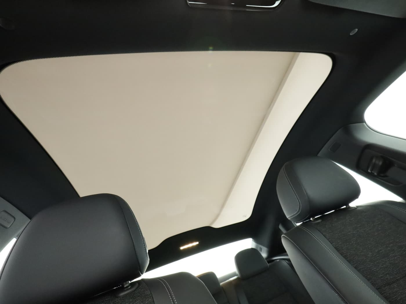 Mercedes-Benz CLA 250+ EQ Bild 21