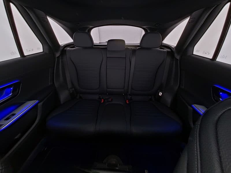 Mercedes-Benz GLC 200 4M Bild 8