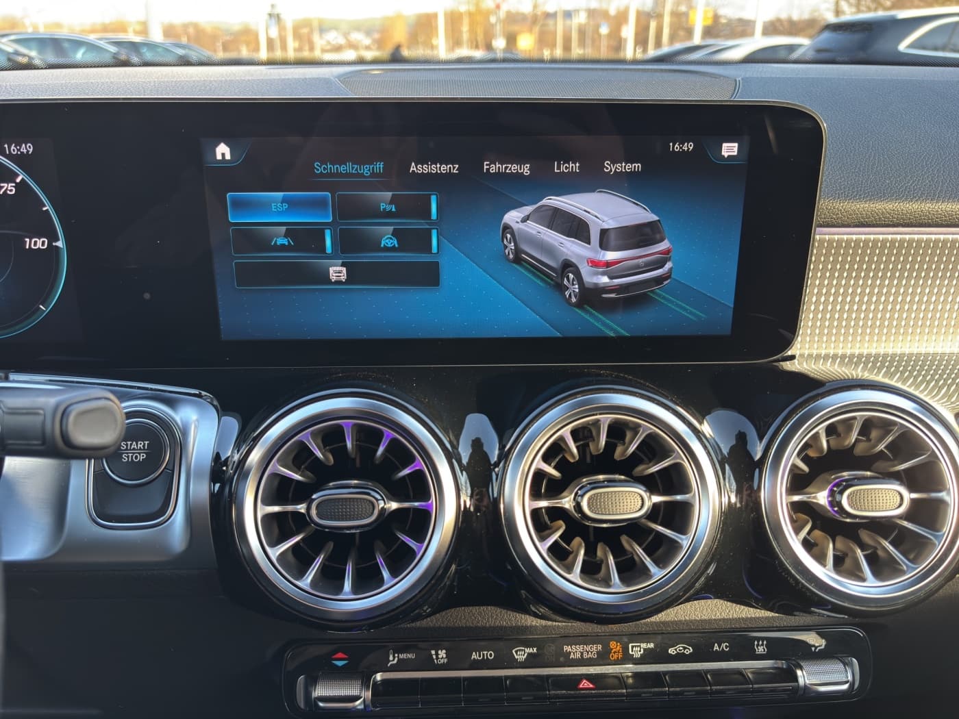 Mercedes-Benz EQB 250 Bild 24