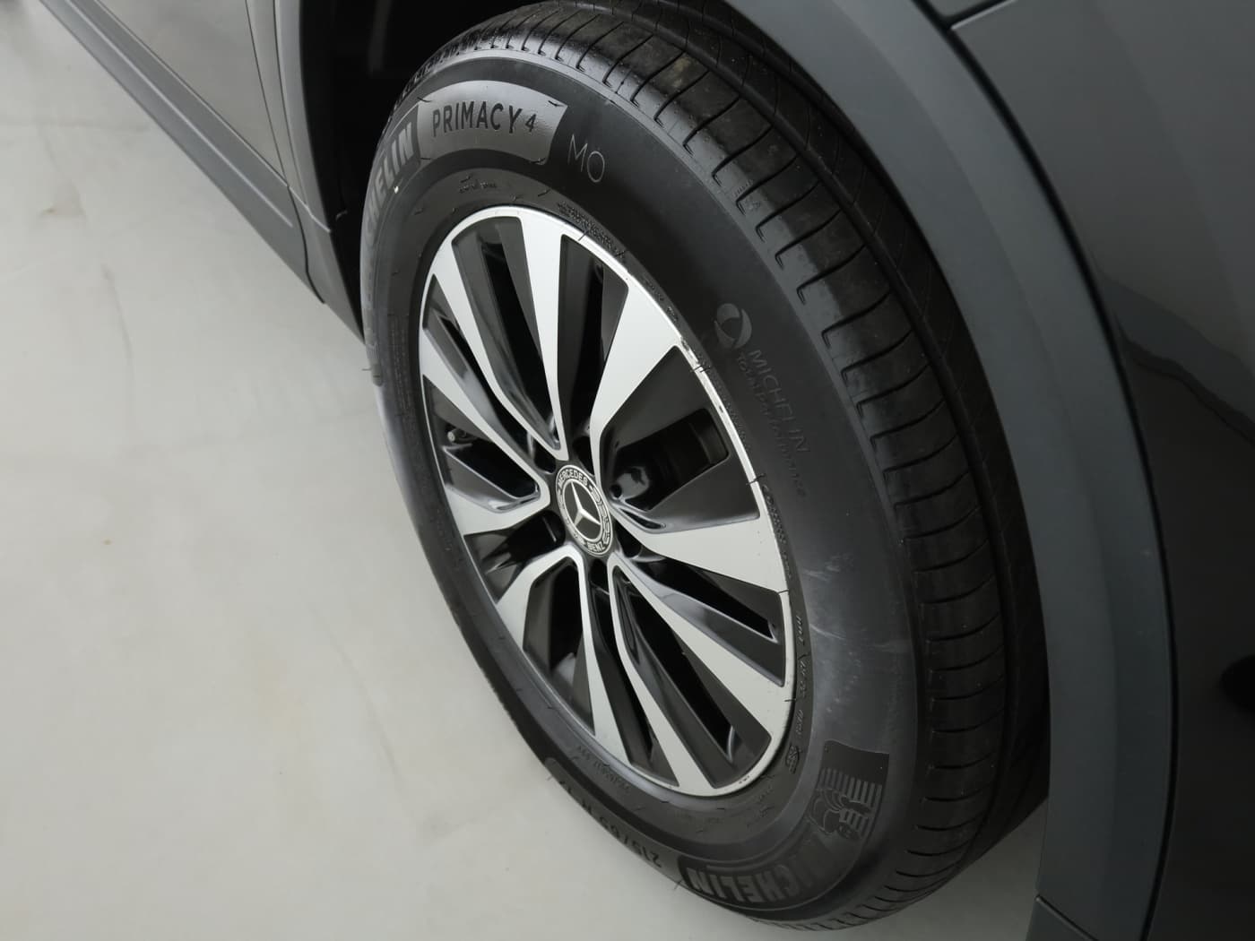 Mercedes-Benz GLA 200 d 4M Bild 21