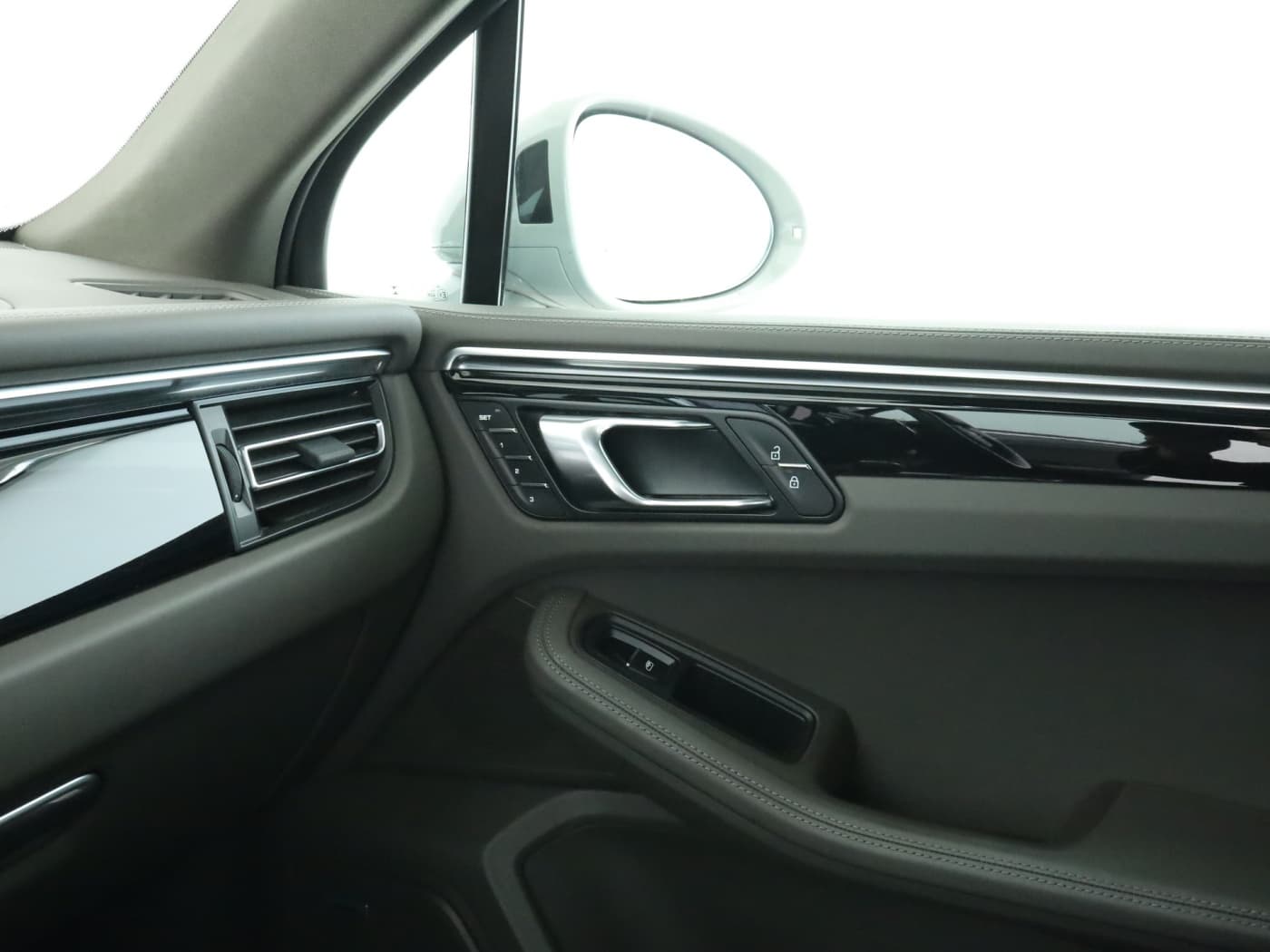 Porsche Macan S Bild 16