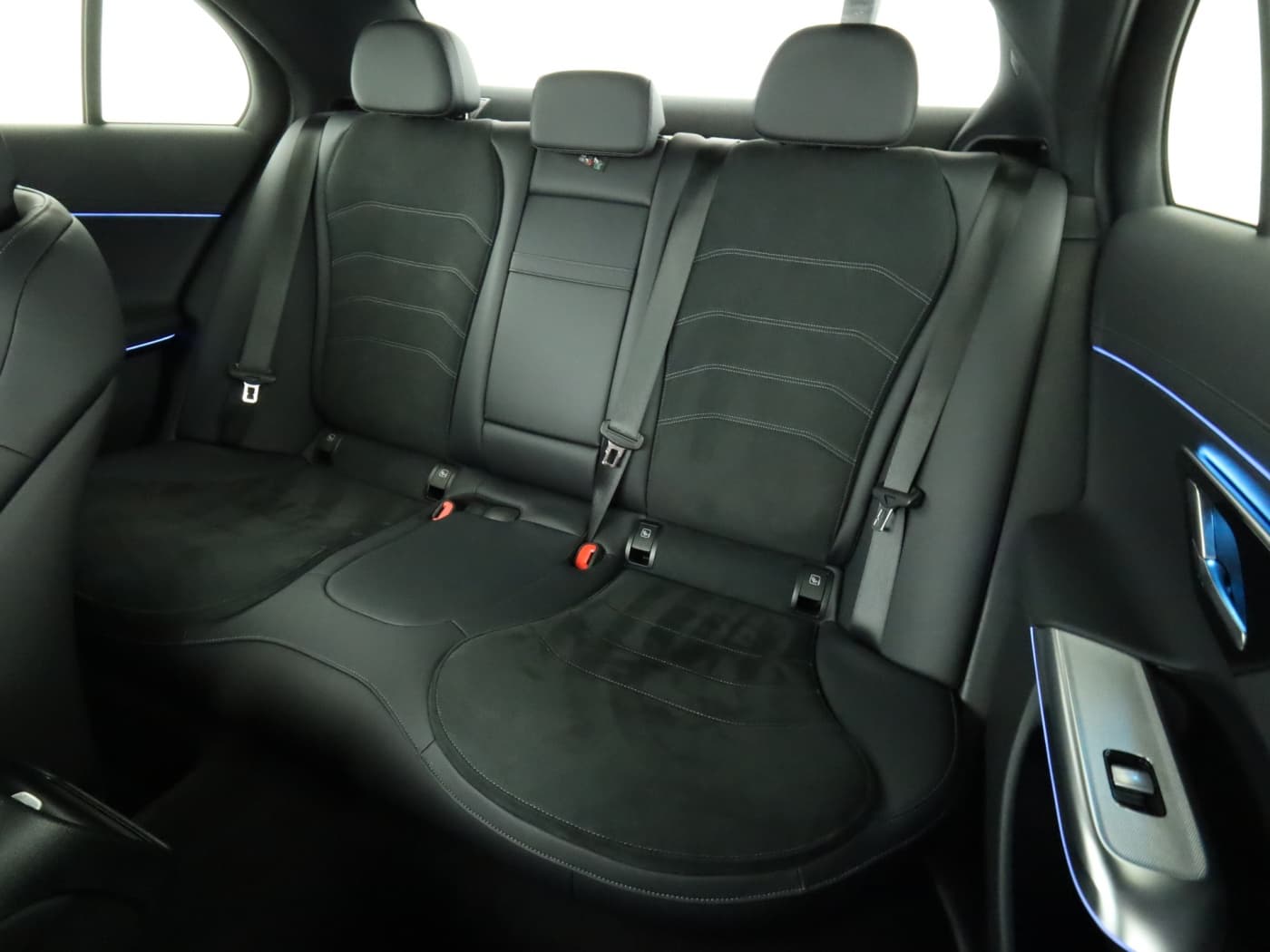 Mercedes-Benz E 200 Bild 18