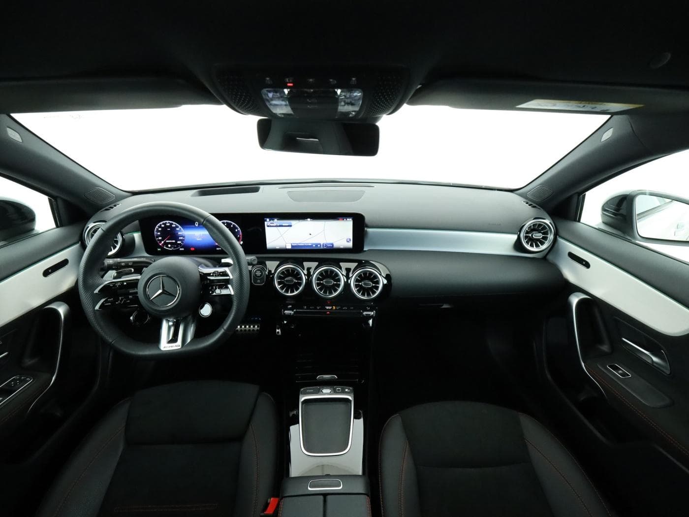 Mercedes-Benz A 35 AMG 4M Bild 19