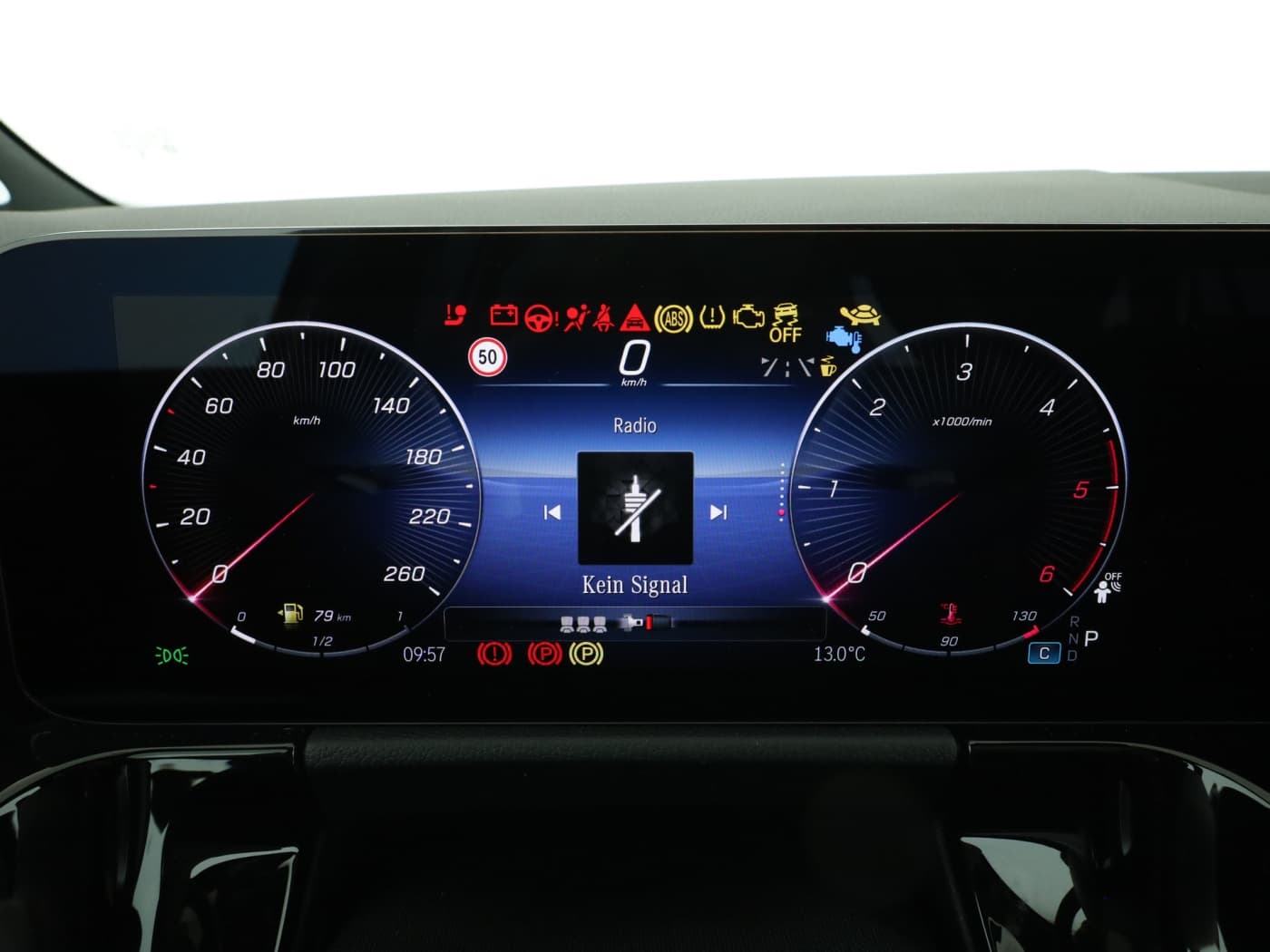 Mercedes-Benz GLA 220 d 4MATIC Bild 12