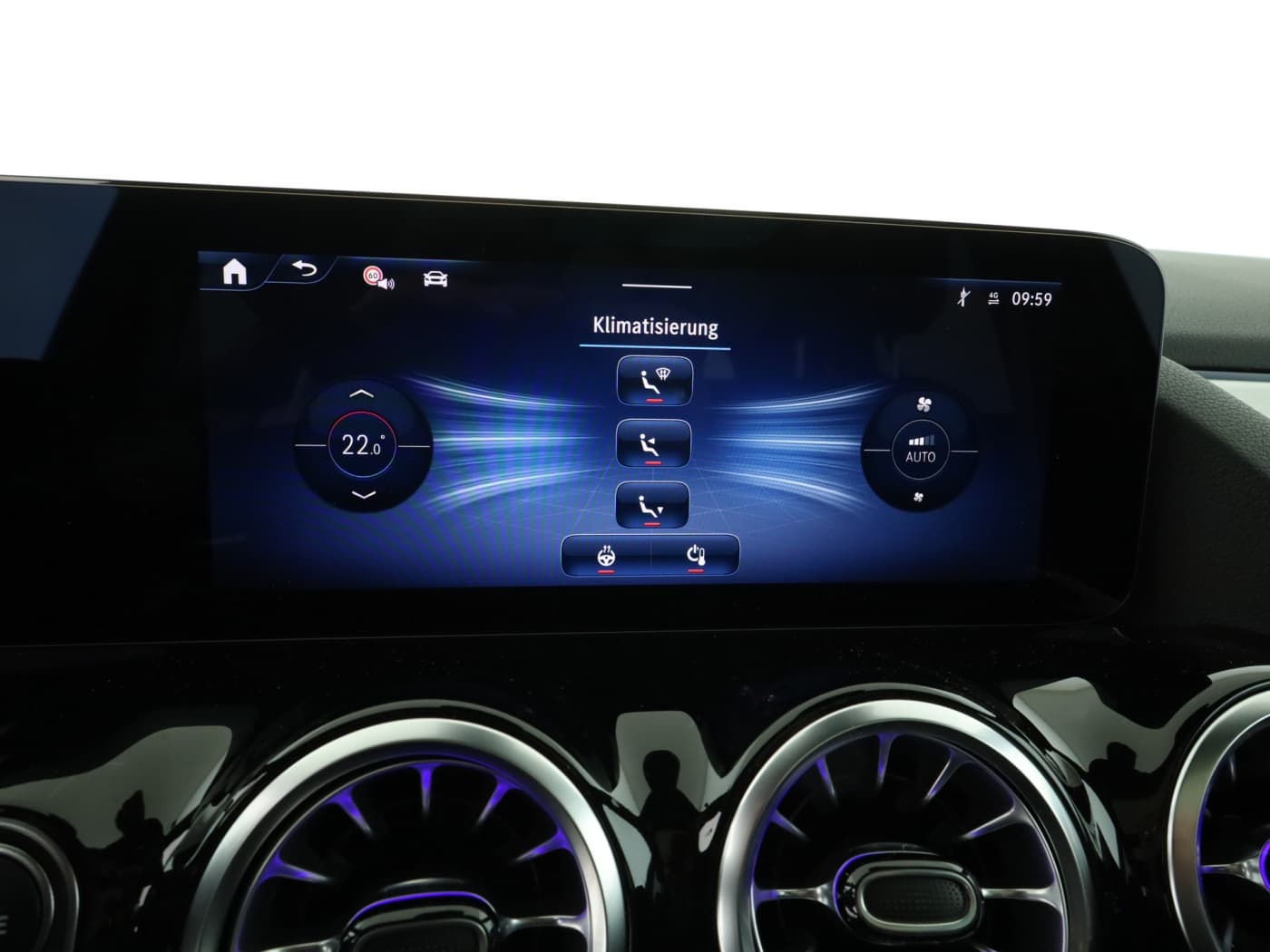 Mercedes-Benz GLA 220 d 4MATIC Bild 14