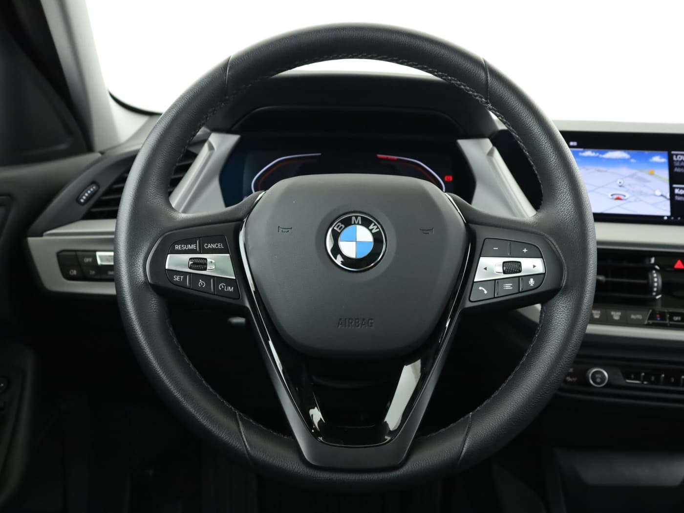 BMW 118i Advantage Bild 11