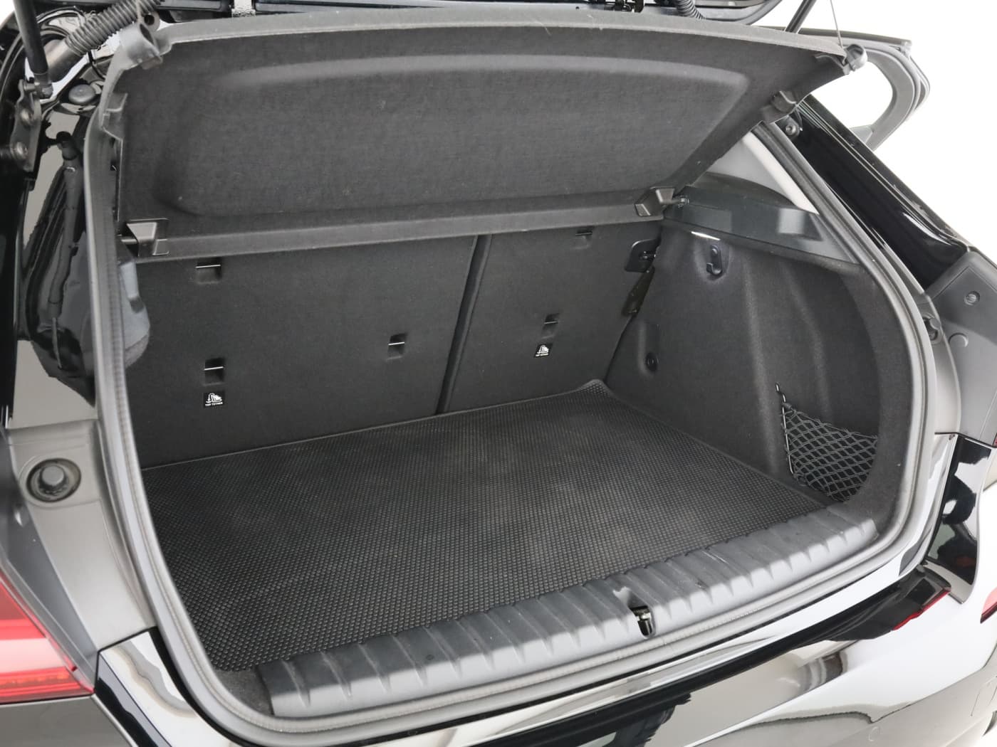BMW 118i Advantage Bild 23