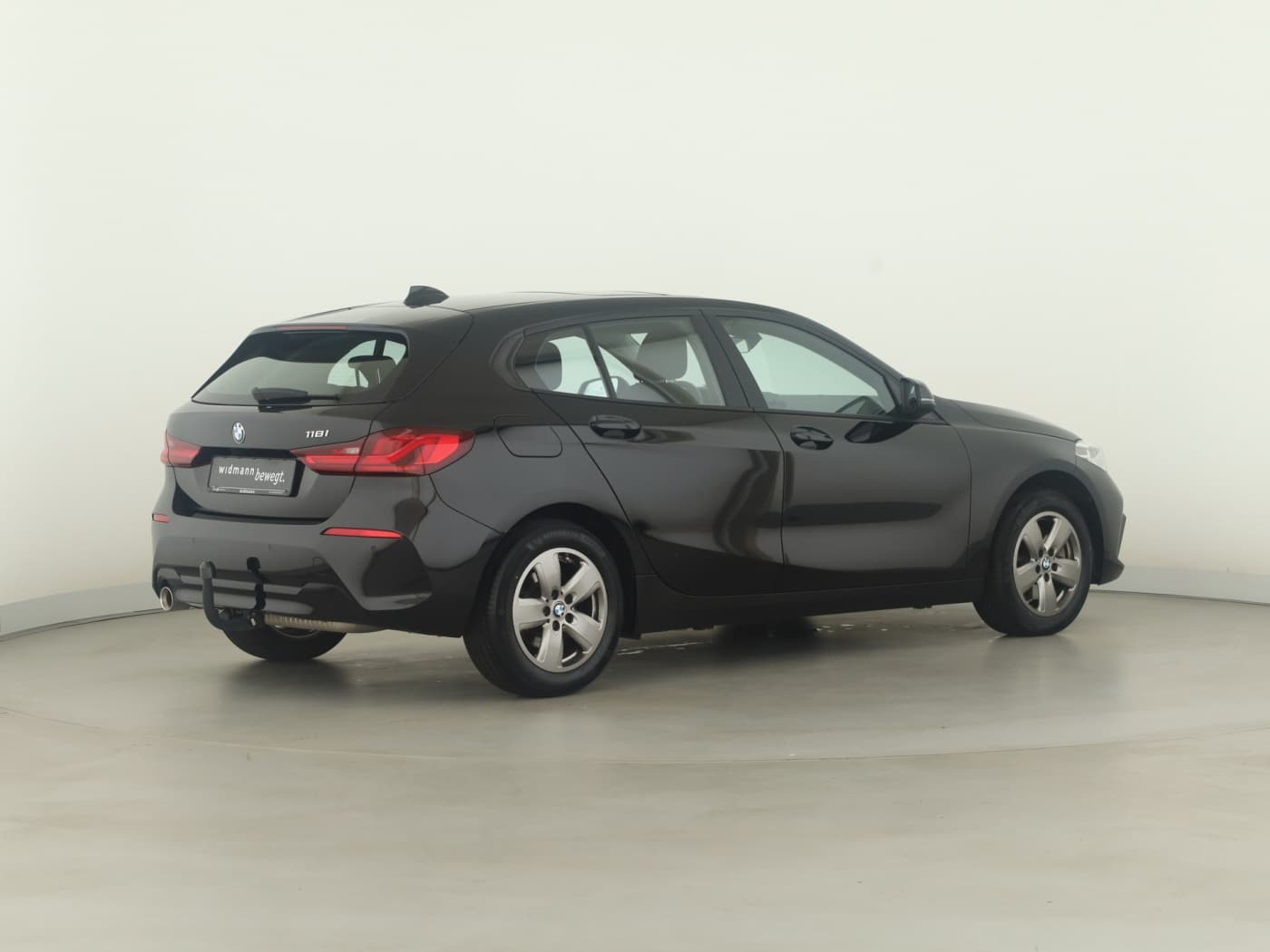BMW 118i Advantage Bild 6
