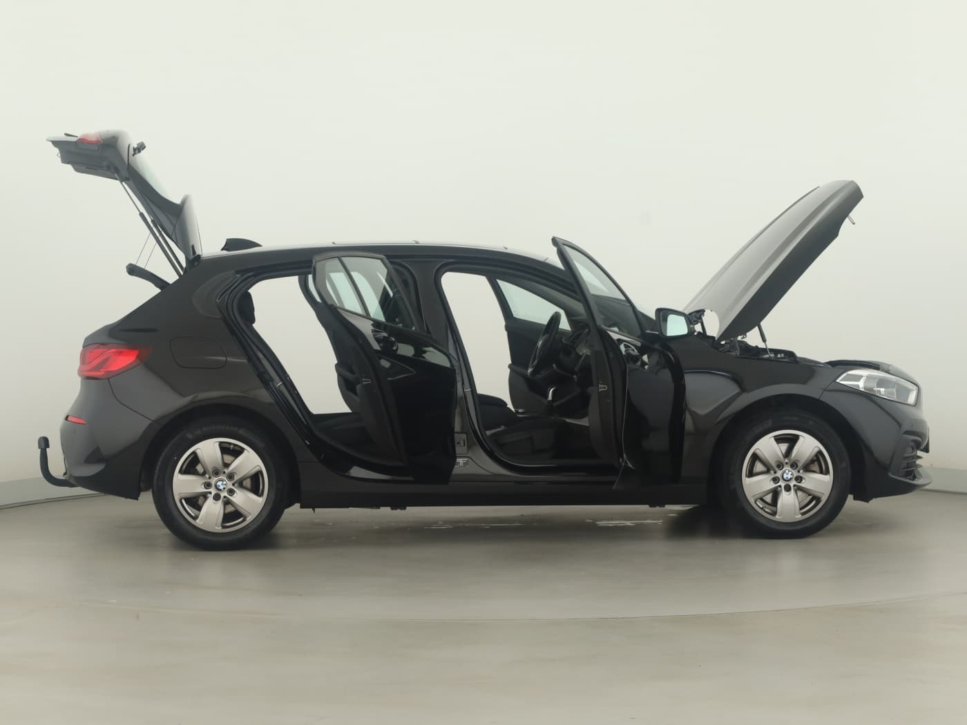 BMW 118i Advantage Bild 8