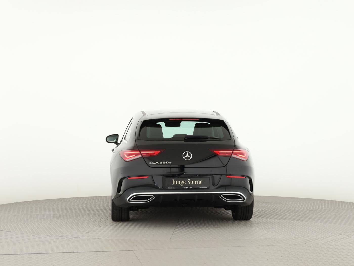 Mercedes-Benz CLA 250 e SB Bild 4