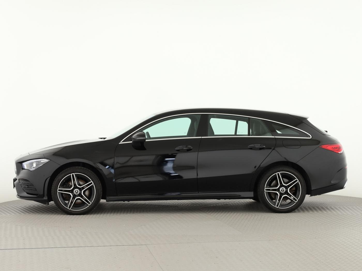 Mercedes-Benz CLA 250 e SB Bild 7