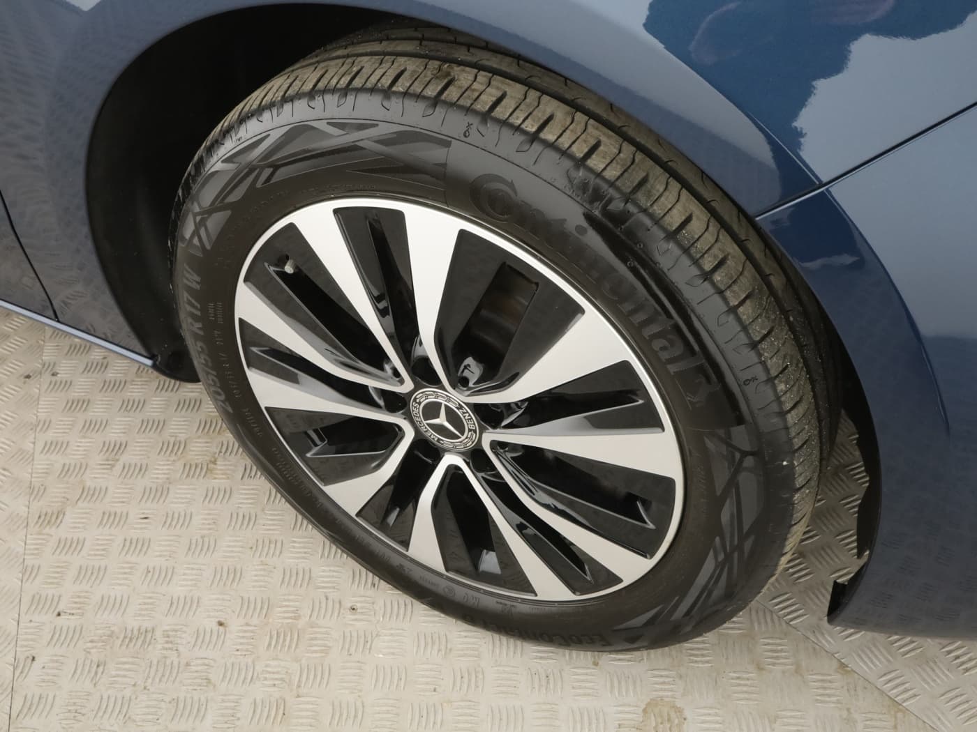 Mercedes-Benz B 250 e Bild 21