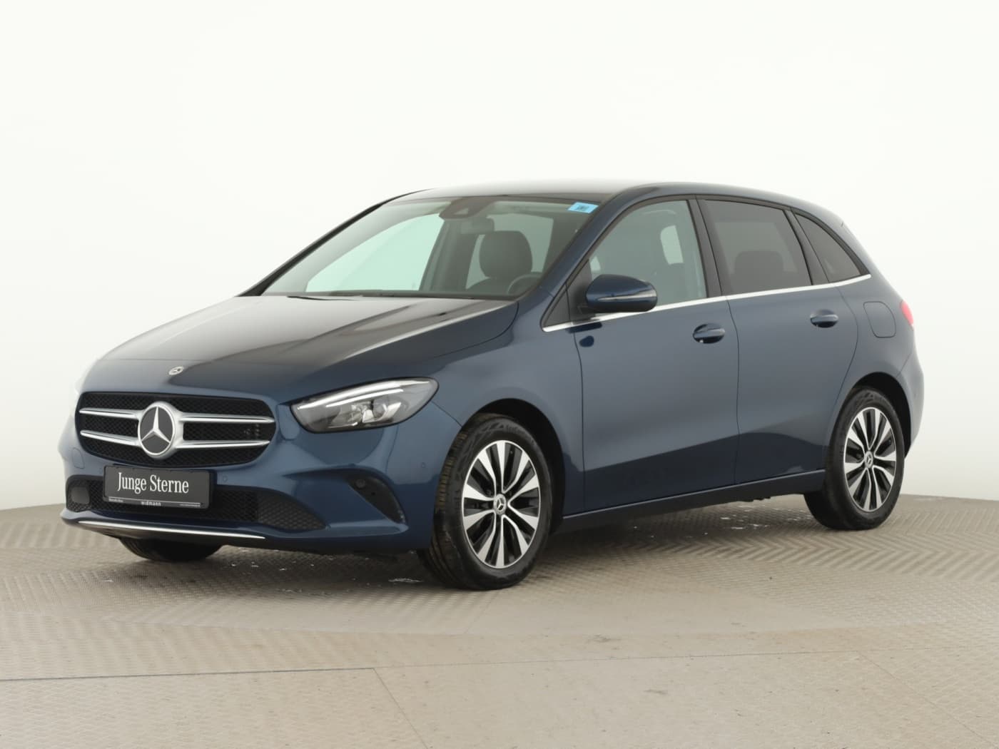 Mercedes-Benz B 250 e Bild 5