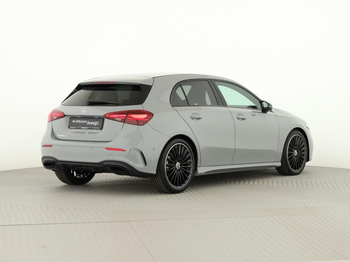 Mercedes-Benz A 180 d Kompaktlimousine Bild 6