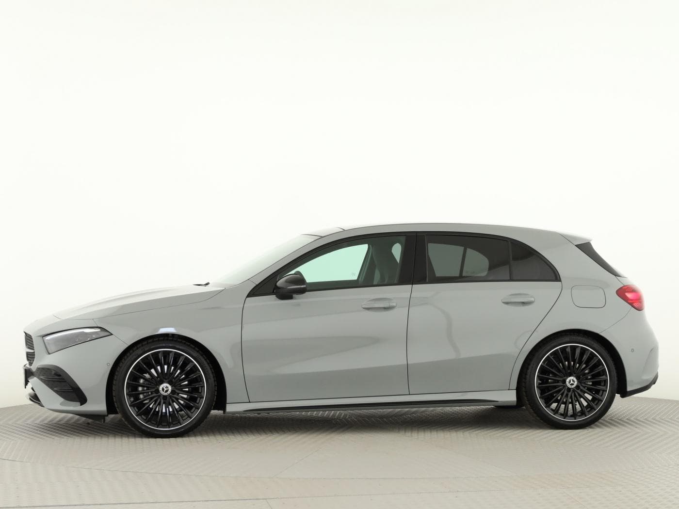 Mercedes-Benz A 180 d Kompaktlimousine Bild 7