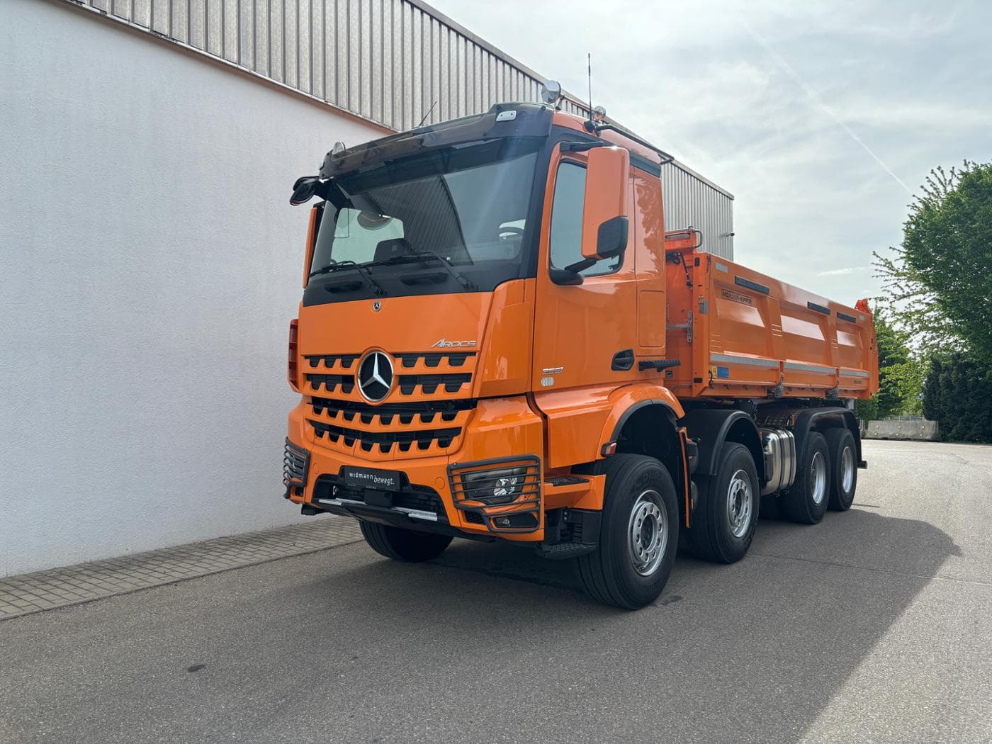 Mercedes-Benz Arocs 5 3251 K Meiller Trigenius Aufbau