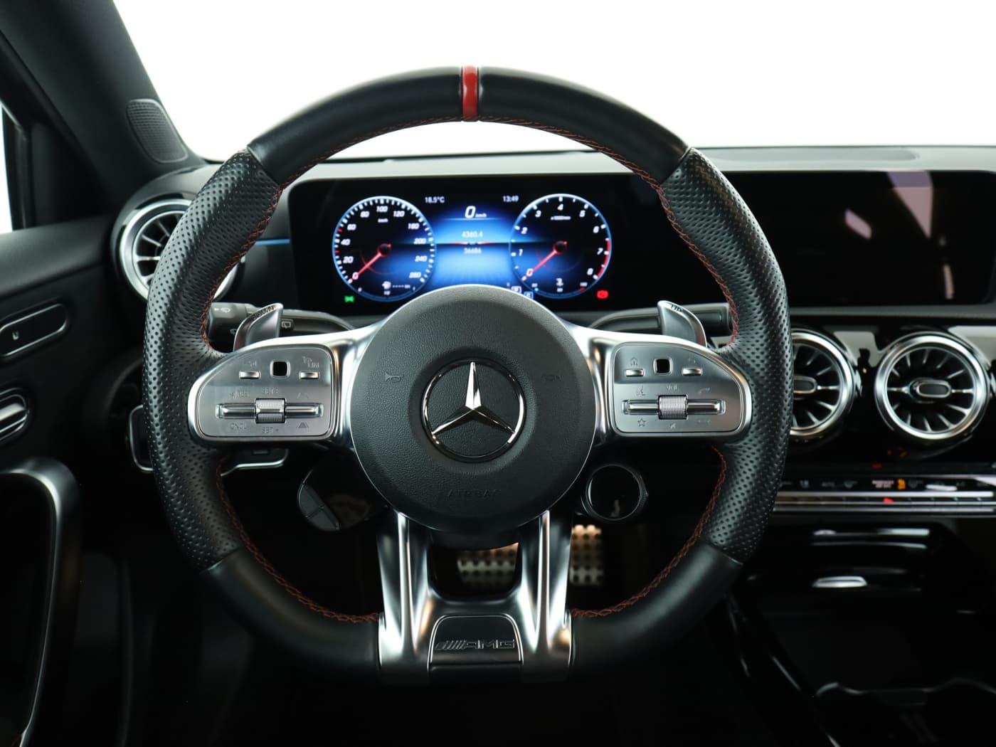 Mercedes-Benz A 35 AMG 4M Bild 11